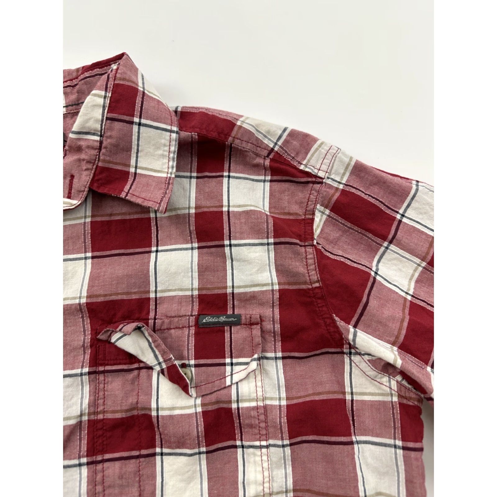 Eddie Bauer Eddie Bauer Shirt Men L Red Plaid Classic Fit Short Sleeve Button-Up Size US L / EU 52-54 / 3 - 2 Thumbnail