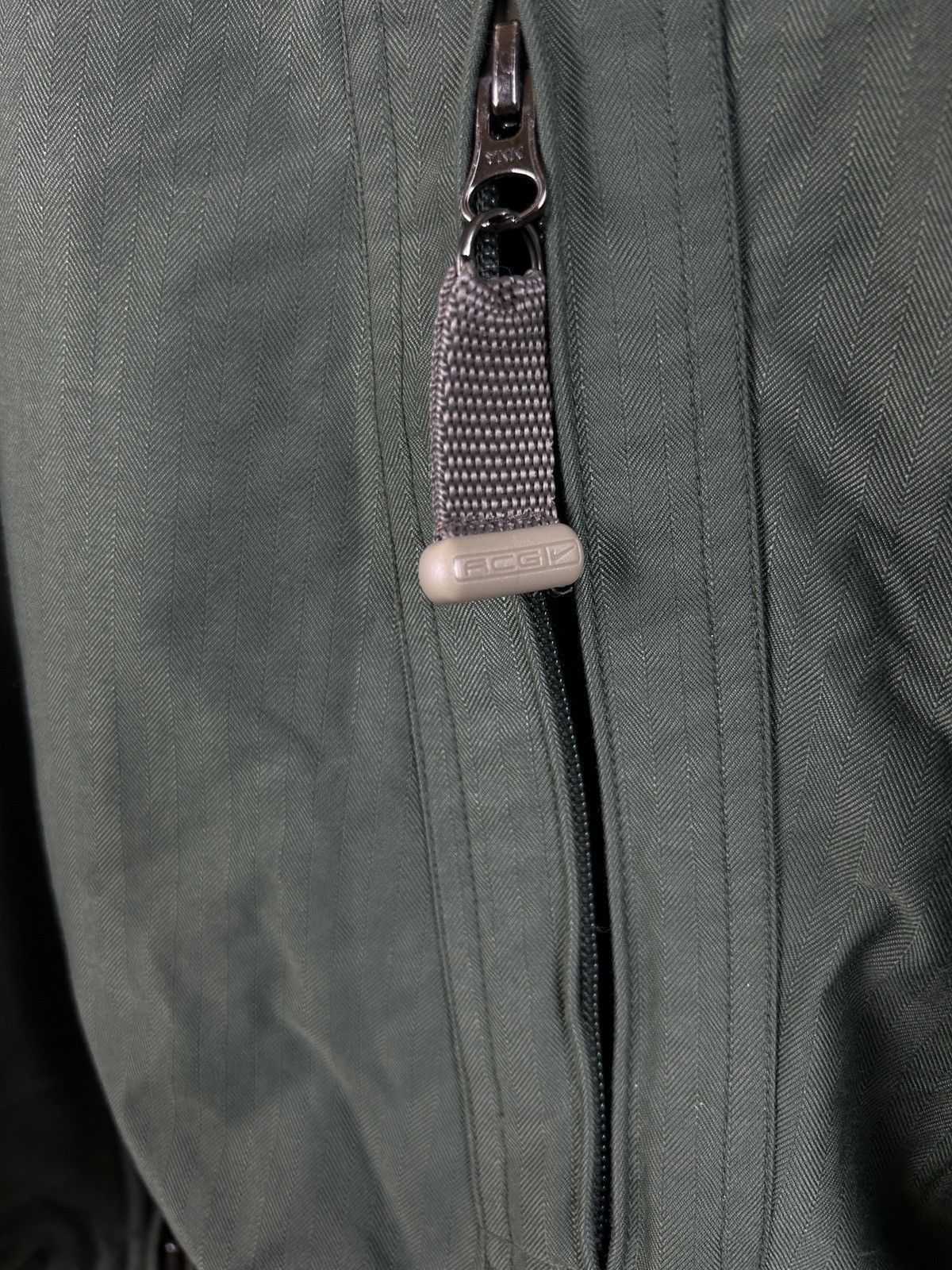 Nike ACG 90s Vintage Nike ACG Techwear Outdoor Rare Jacket Size US L / EU 52-54 / 3 - 3 Thumbnail