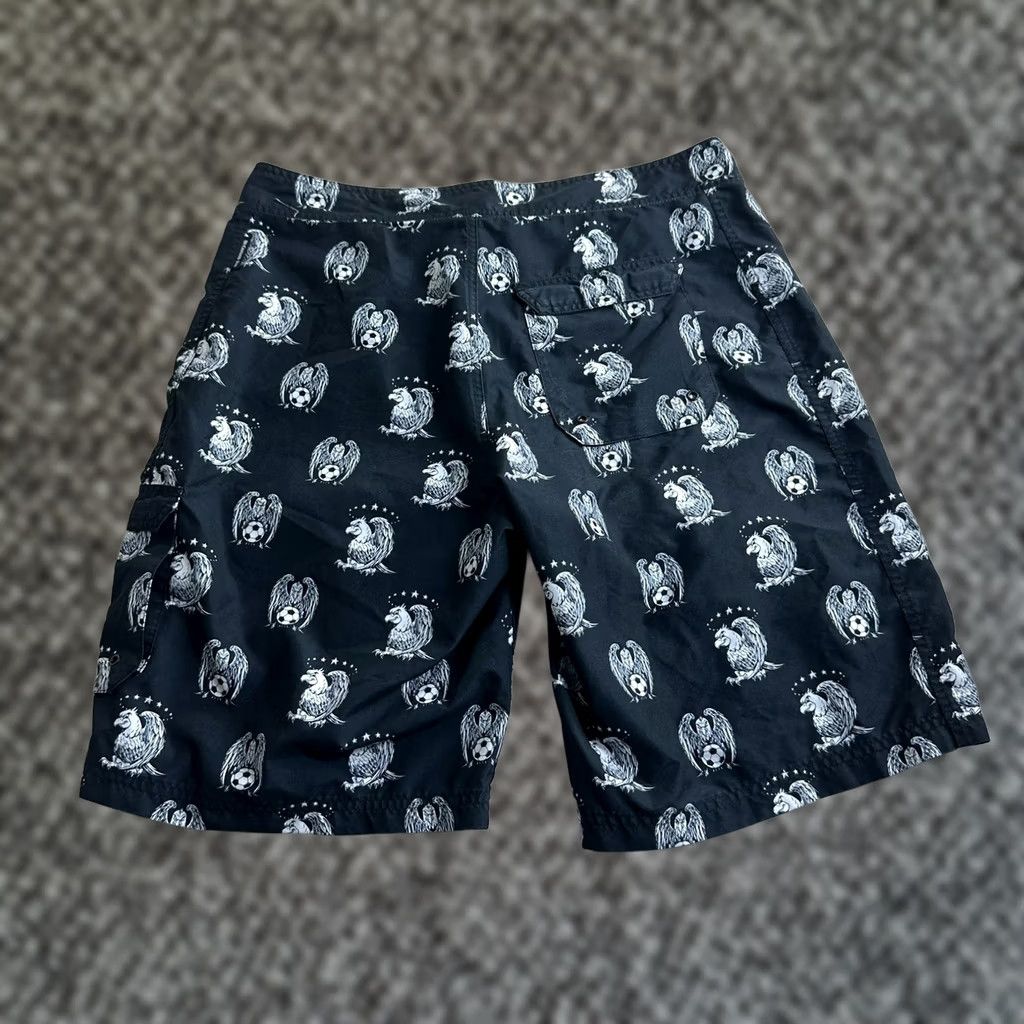 Nike Nike x Mr Cartoon Team USA Swim Trunk Board Short Black/White 387175-010 Size 34 Mens Black Board Shorts USA Cartoon 90s? Size US 34 / EU 50 - 1 Thumbnail