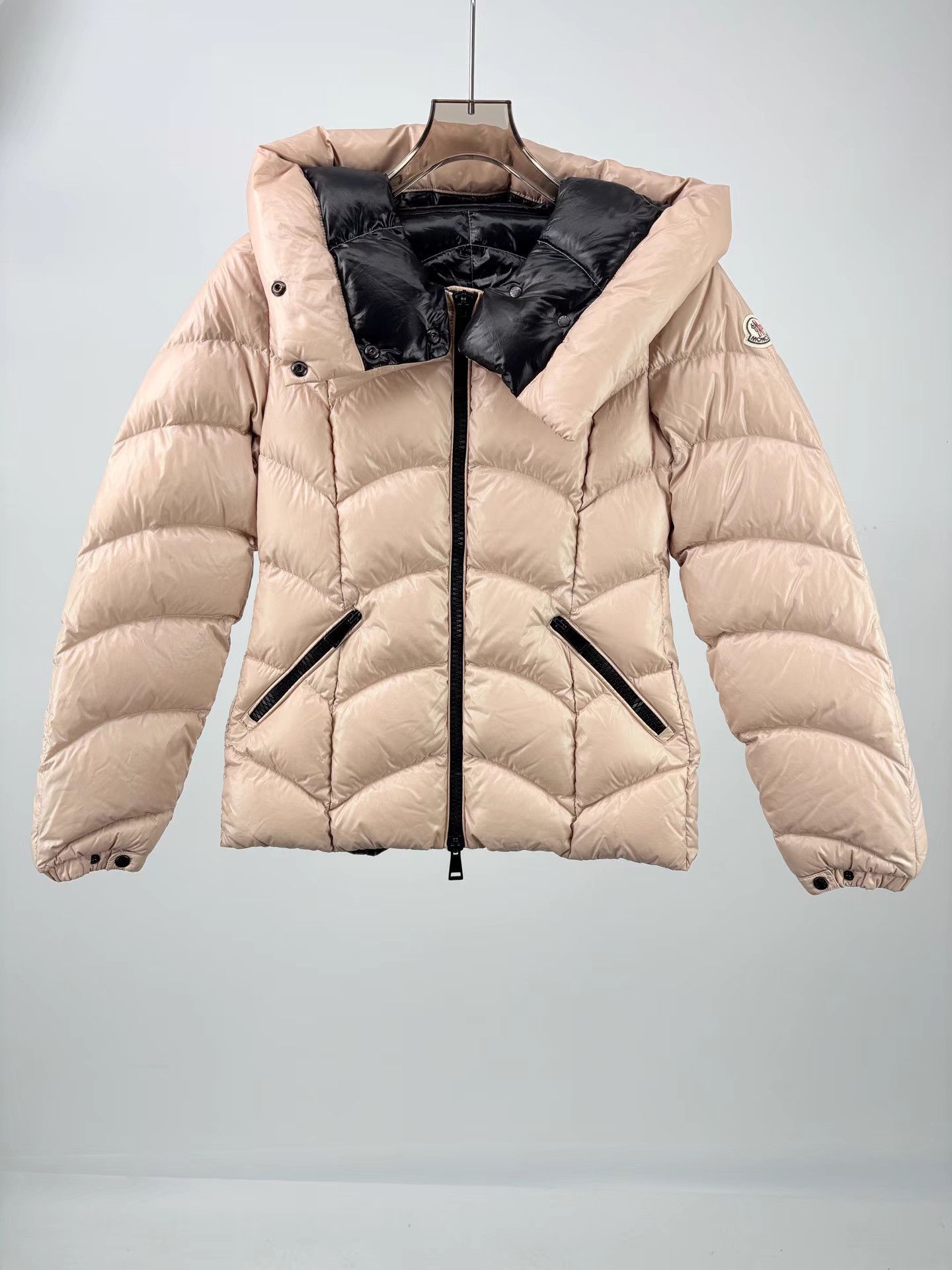 MONCLER AKEBIA Pink Down Jacket