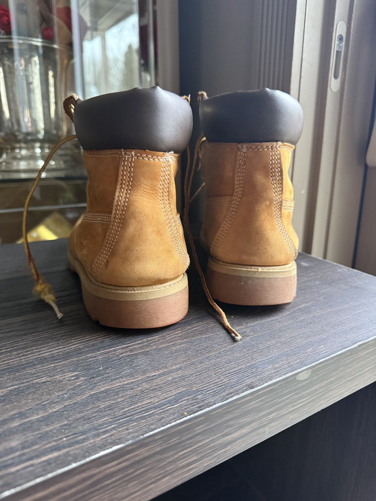 Timberland Timberland 6-Inch Premium Wheat Nubuck Boots Size US 6 / EU 39 - 4 Thumbnail