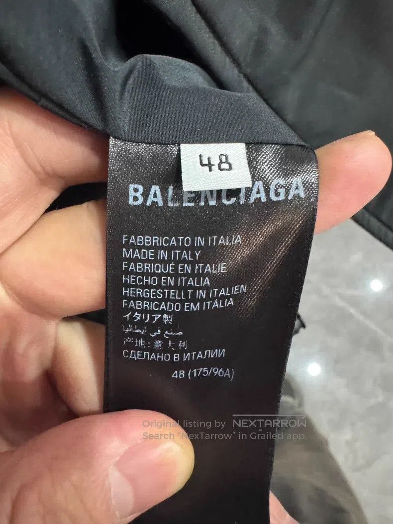 Balenciaga Balenciaga Solid color logo printed stand collar vest Size US M / EU 48-50 / 2 - 4 Thumbnail