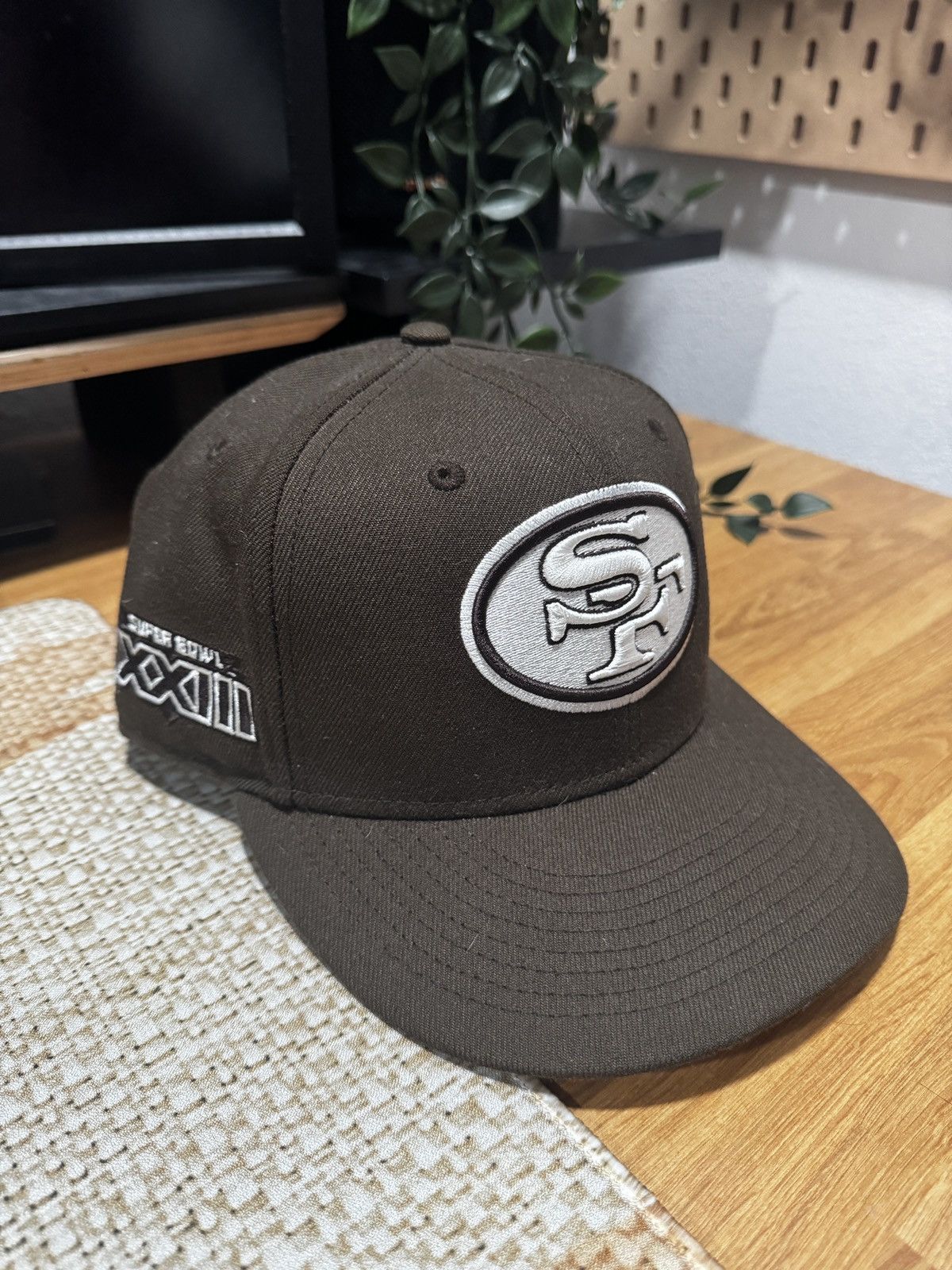 NFL × New Era San Francisco 49ers Fitted Hat (Espresso Colorway) Size ONE SIZE - 1 Thumbnail