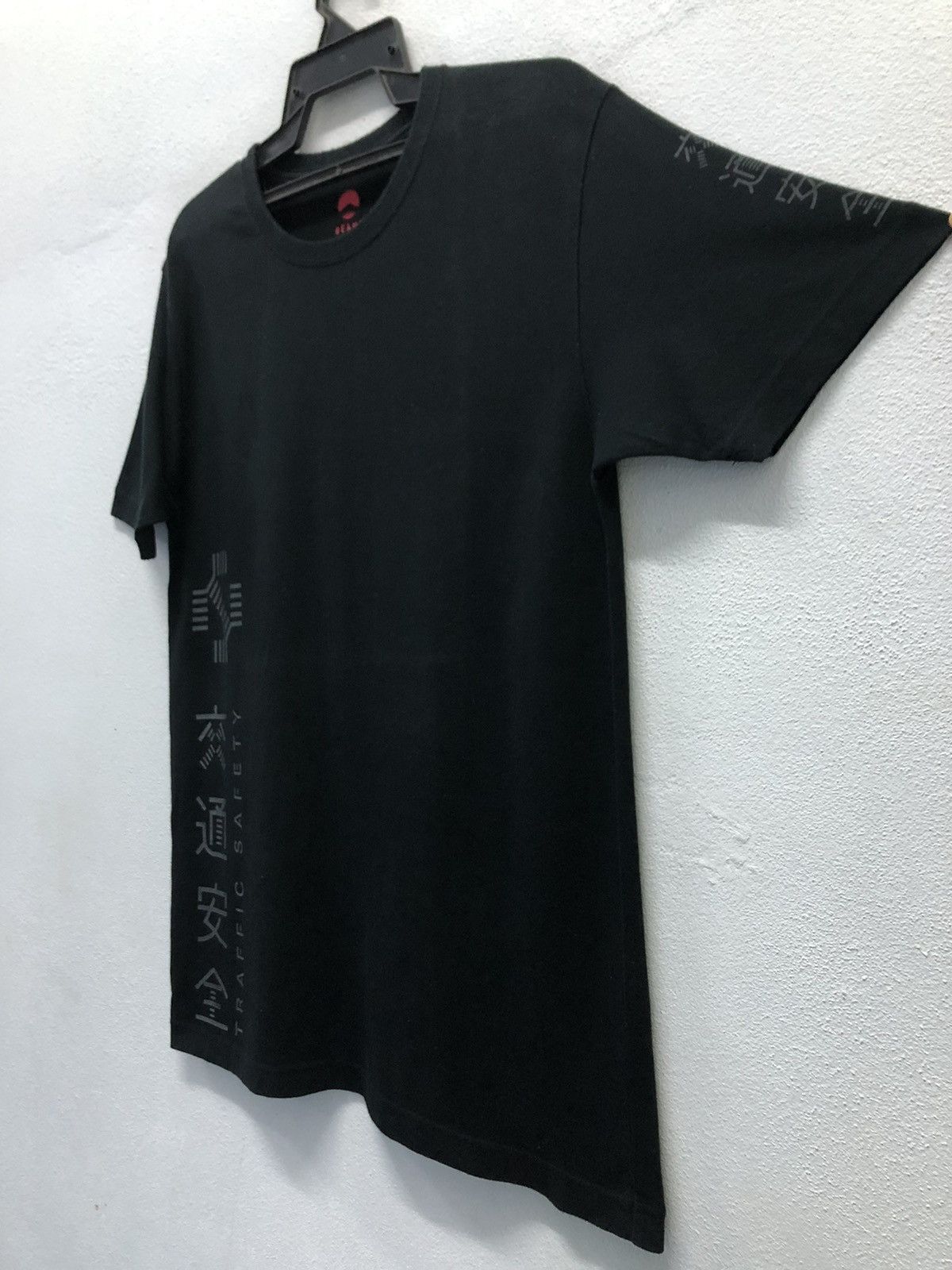 Beams Japan Beams Japan Traffic Safety Made In Japan T-Shirt Size US L / EU 52-54 / 3 - 5 Thumbnail