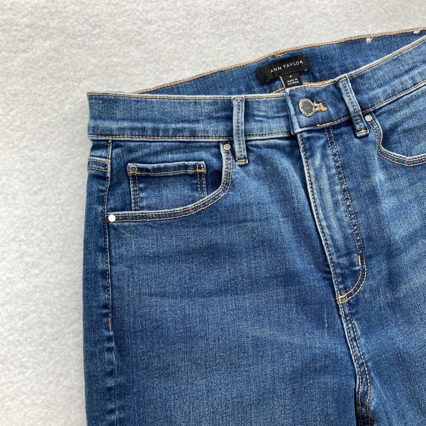 Ann Taylor Ann Taylor Jeans Womens 6 Blue The Skinny High Rise Perfect Pocketing Stretch Size 28" / US 6 / IT 42 - 3 Thumbnail
