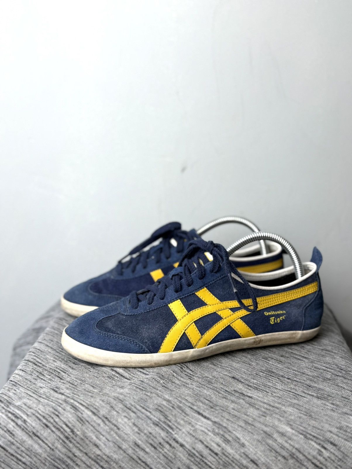 Asics Rare! Onitsuka Tiger Style Suede Asics Sneakers Mexico 66 Size US 7 / EU 40 - 4 Thumbnail