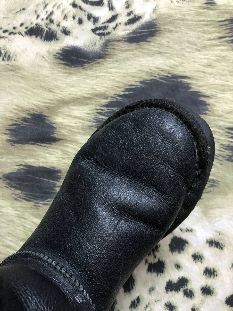 Ugg Vintage UGG Black Warm Boots Size 5 Size US 5 / IT 35 - 18 Thumbnail