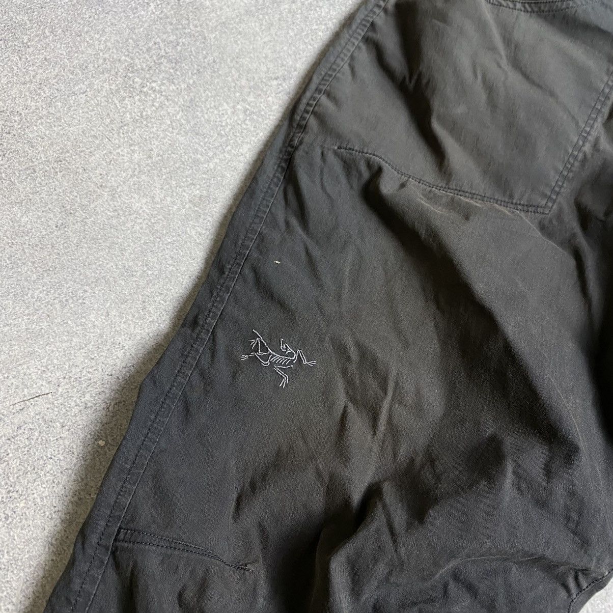 Arc'teryx Vintage arcteryx pants Size US 30 / EU 46 - 4 Thumbnail