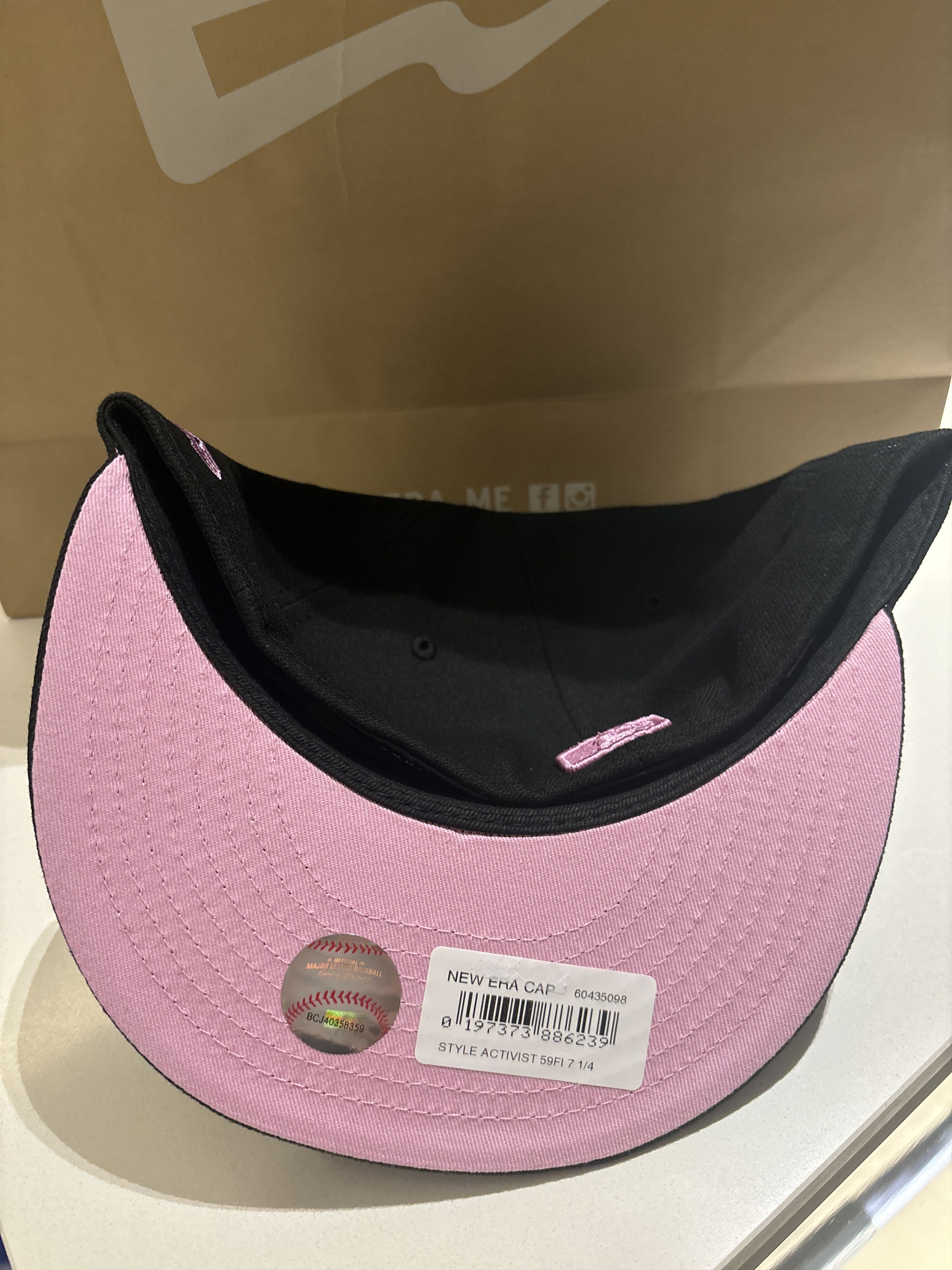 New Era New era 59fifty Oakland “ PINK limited edition” Size ONE SIZE - 5 Thumbnail