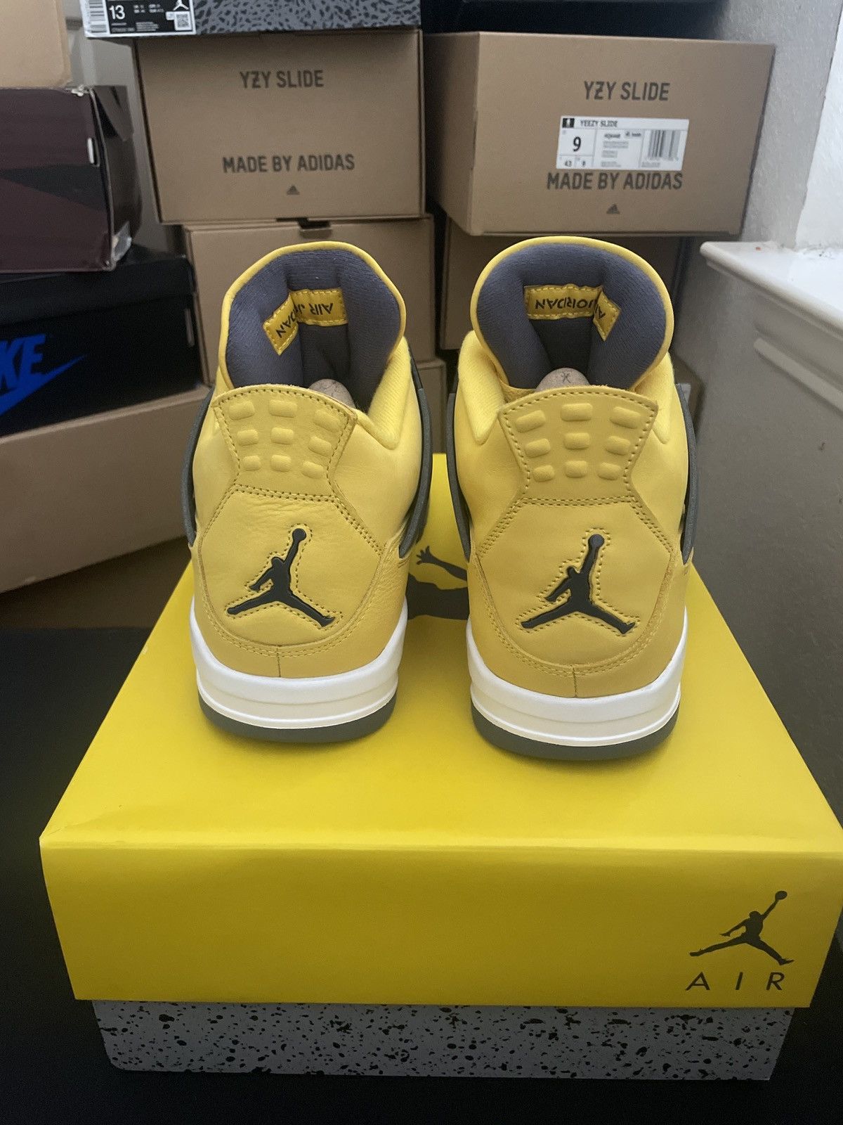 Jordan Brand Jordan 4 Lightning Size US 12 / EU 45 - 4 Thumbnail