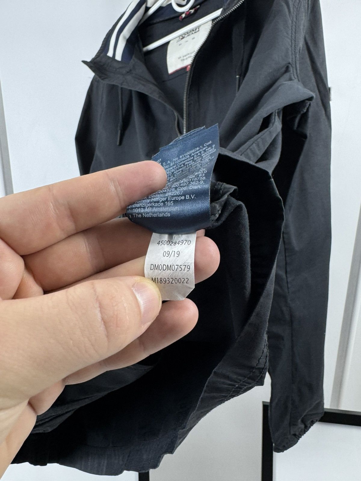 Tommy Jeans Rare Tommy Jeans Jacket Size US L / EU 52-54 / 3 - 13 Thumbnail