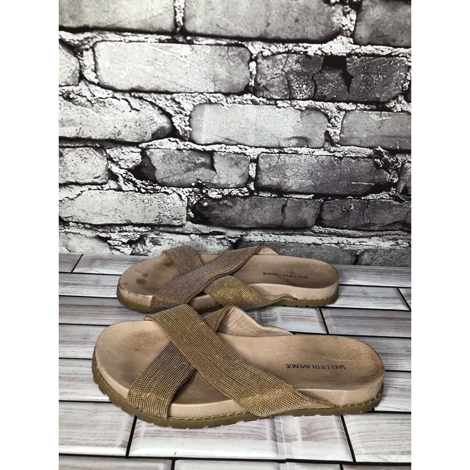 Saks Fifth Avenue Saks Fifth Avenue Tan Gold Beaded Slide Leather Casual Sanda Size US 6 / IT 36 - 13 Thumbnail
