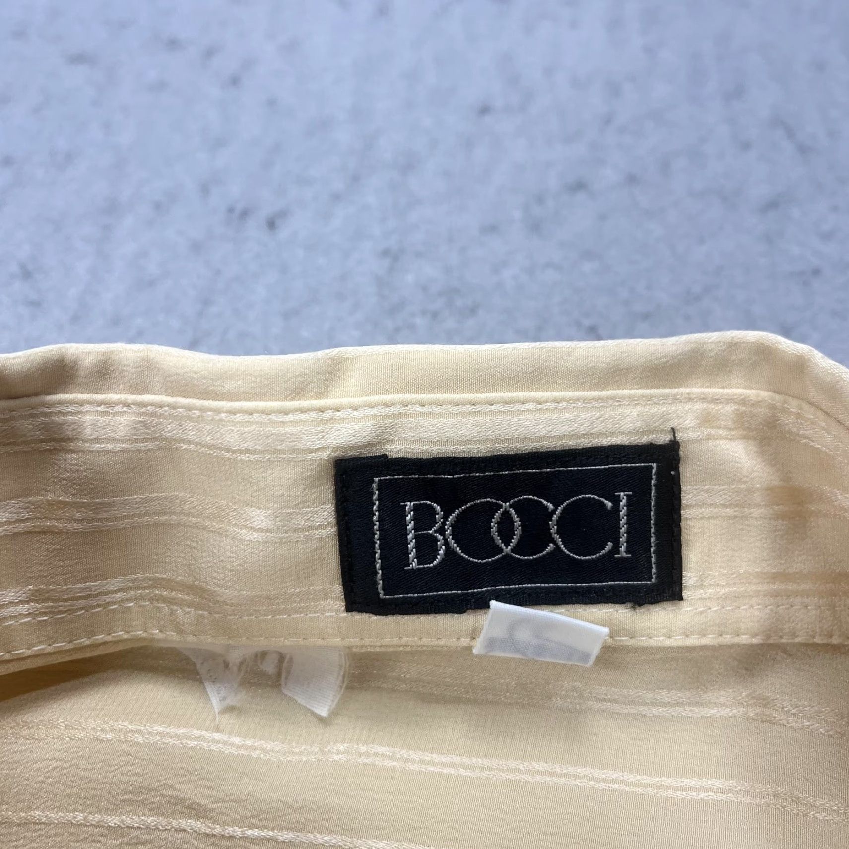 Vintage VINTAGE Booci Shirt Mens Large Yellow Tan 100% Silk Disco Long Sleeve 70s Shirt Mens Vintage Booci Yellow Silk Long Sleeve Button-Up 70s Size US L / EU 52-54 / 3 - 5 Thumbnail