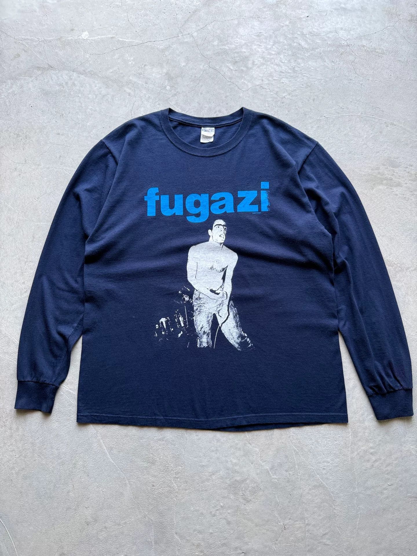 Vintage Vintage 2004 Fugazi Band Longsleeve Tee Size US L / EU 52-54 / 3 - 1 Thumbnail