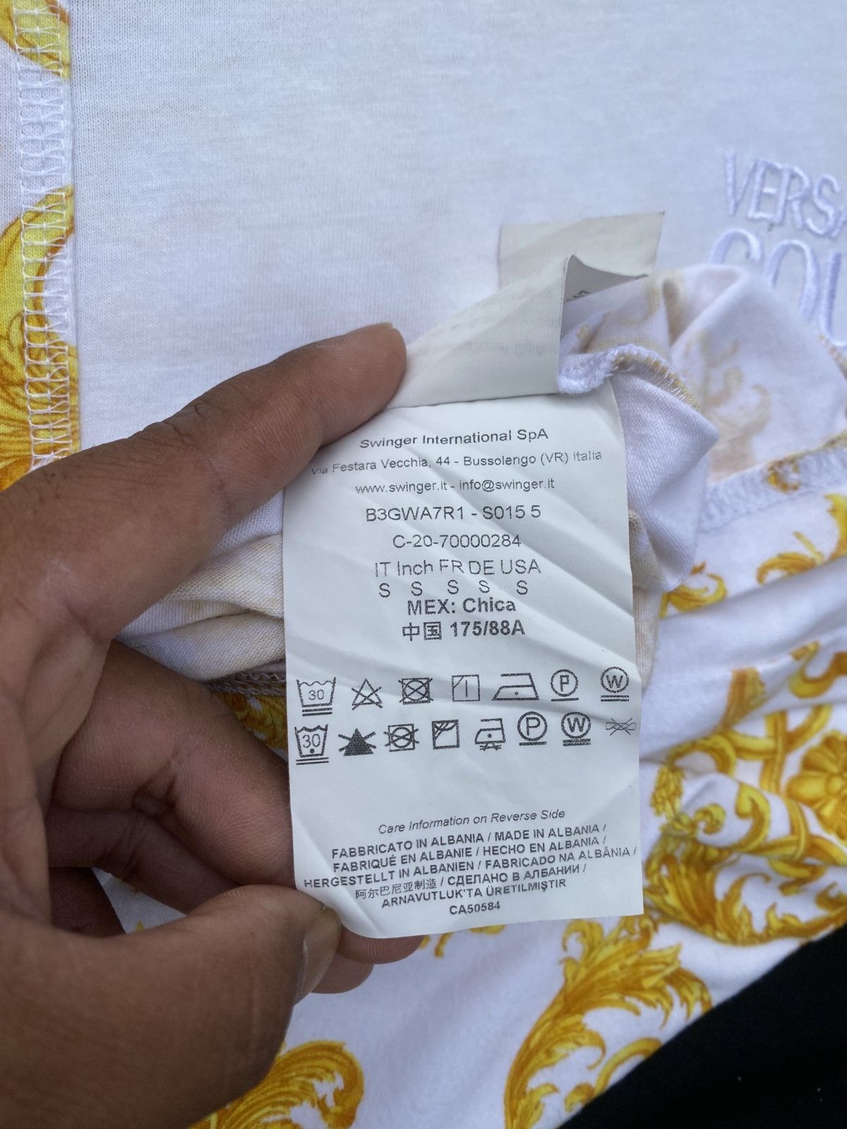 Versace Rare VERSACE Jeans Couture White Tshirt Size US M / EU 48-50 / 2 - 17 Thumbnail