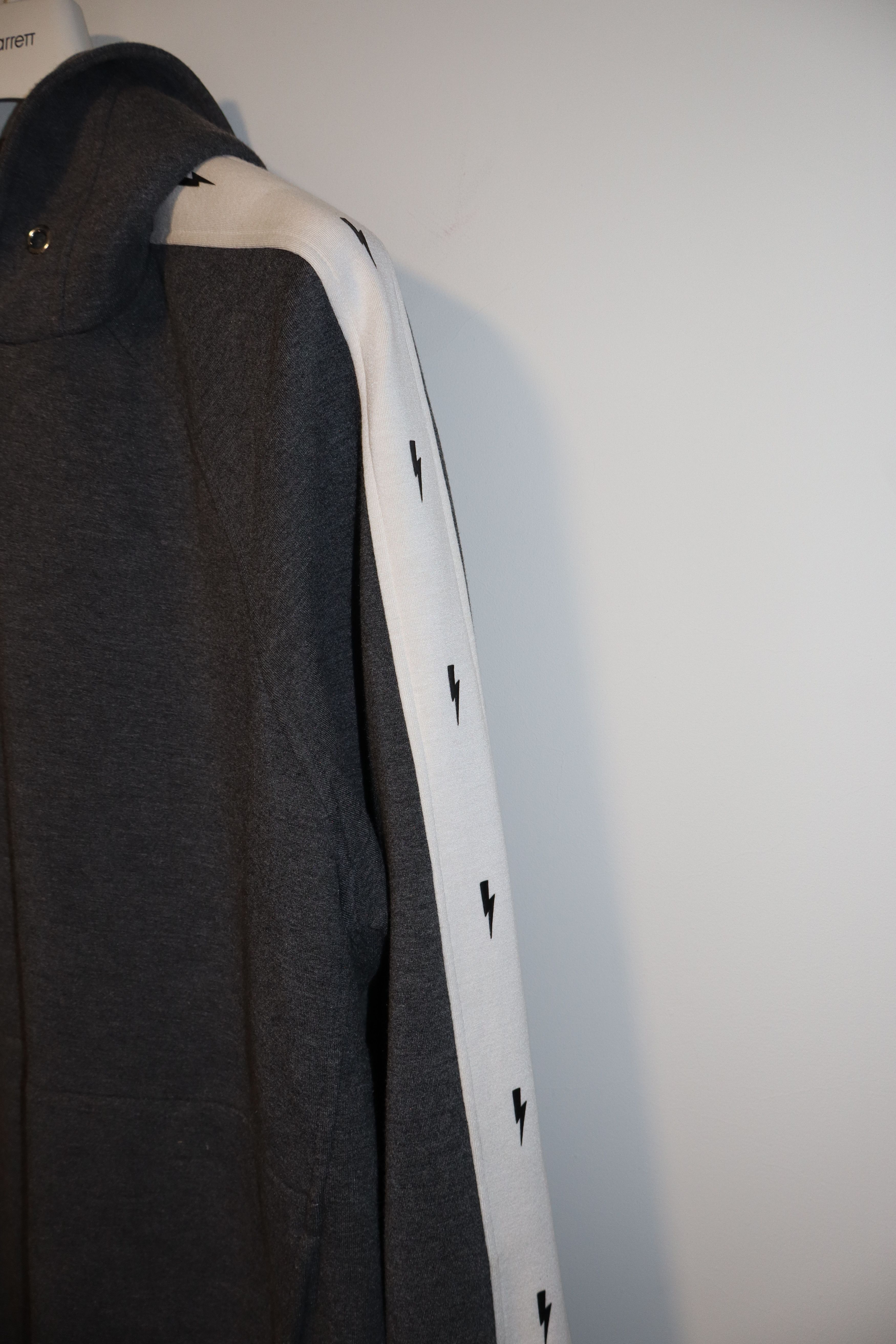 Neil Barrett Bolt band hoodie Size US XL / EU 56 / 4 - 2 Thumbnail