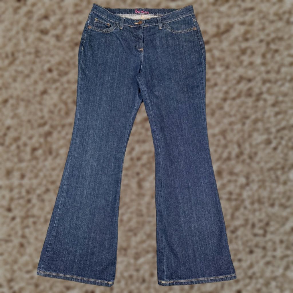 Boden Boden Jeans Women 10 Blue Denim Bootcut Dark Wash Mid Rise Cotton Blend 32x31 Jeans Womens Boots Cut 90s Southwestern USA Mens Women Girls Size 32" / US 10 / IT 46 - 1 Thumbnail