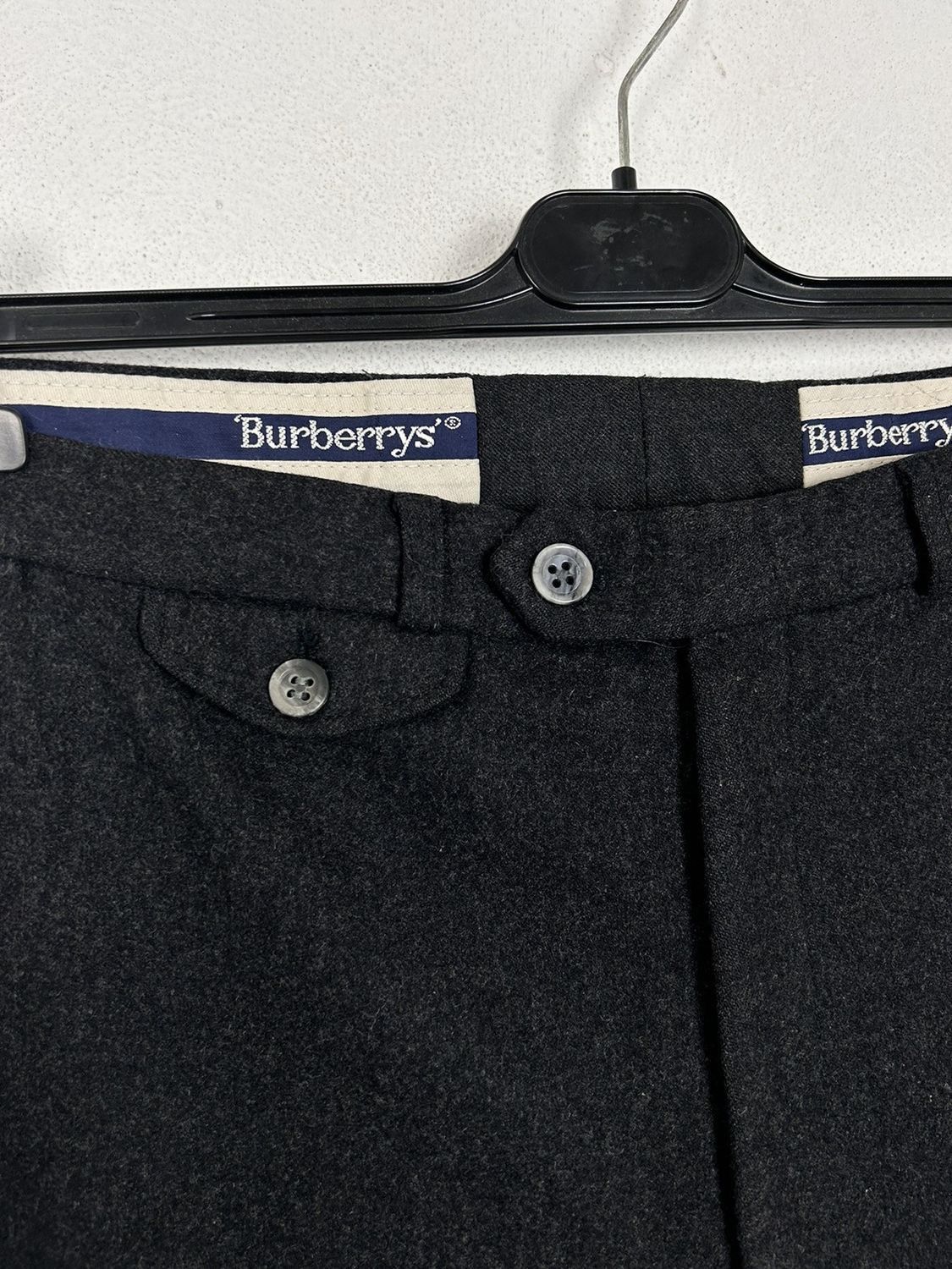Burberry 90s Vintage Burberrys Wool Casual Pants Trousers In Grey Size US 36 / EU 52 - 3 Thumbnail