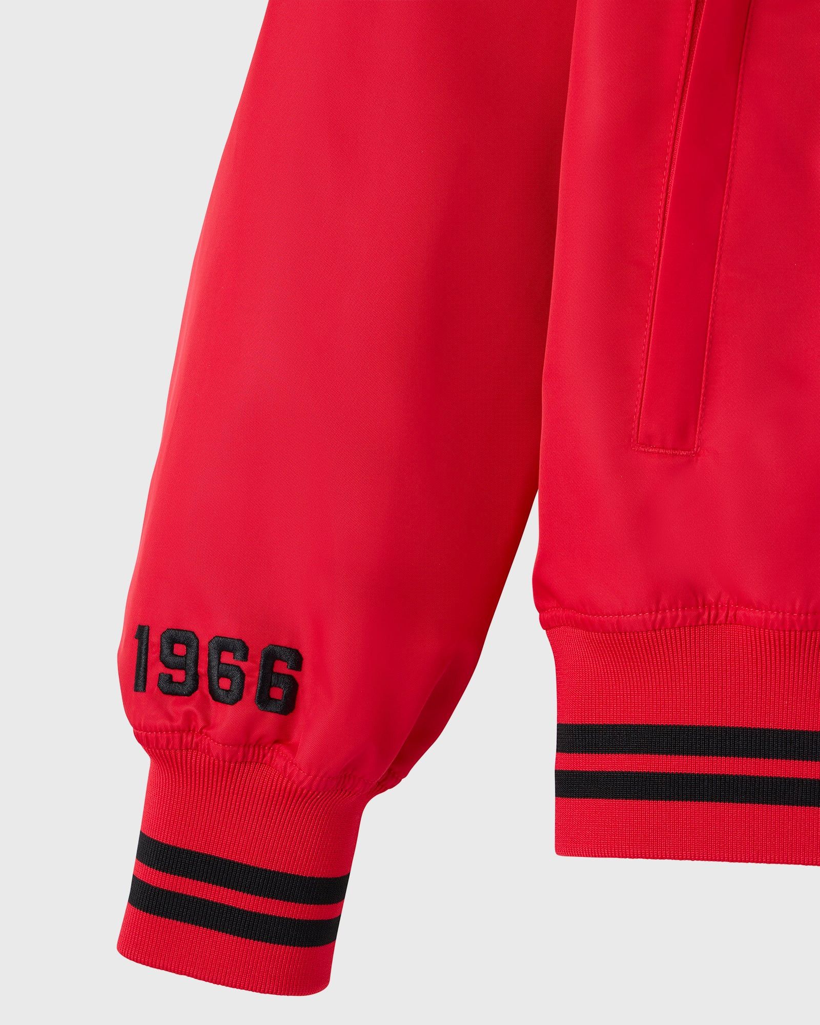 Drake OVO x NBA x CHICAGO BULLS SATIN VARSITY JACKET Size US XXL / EU 58 / 5 - 9 Thumbnail
