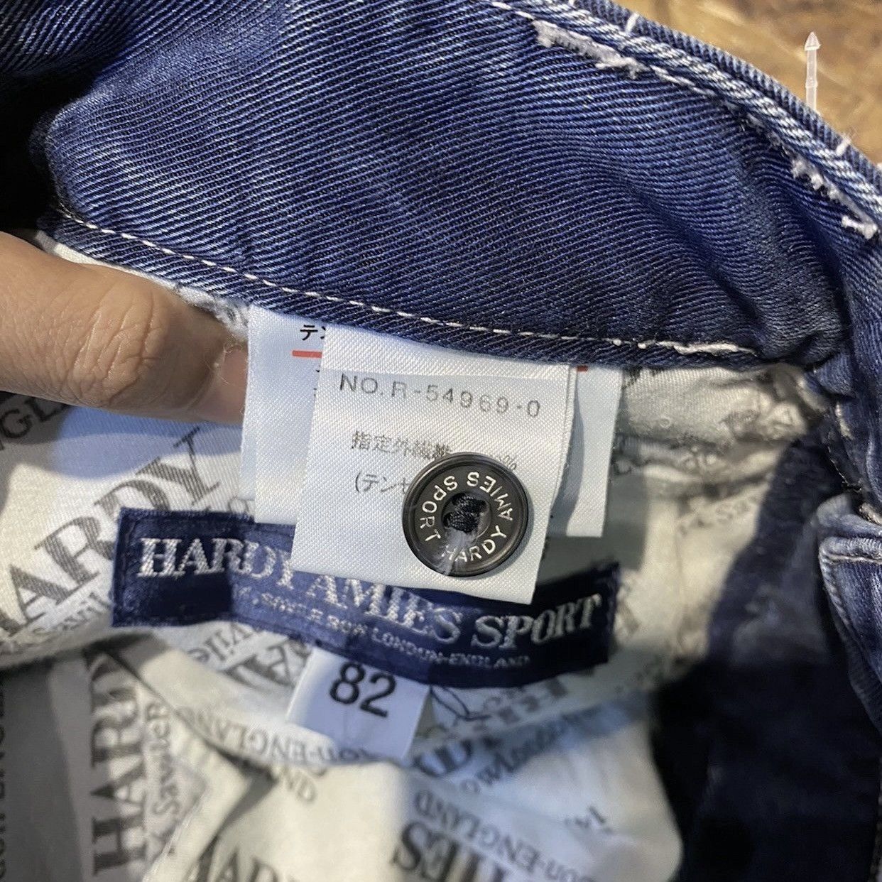 Hardy Amies vintage Hardy Amies Sport jeans with embroidered details. Size US 32 / EU 48 - 16 Thumbnail