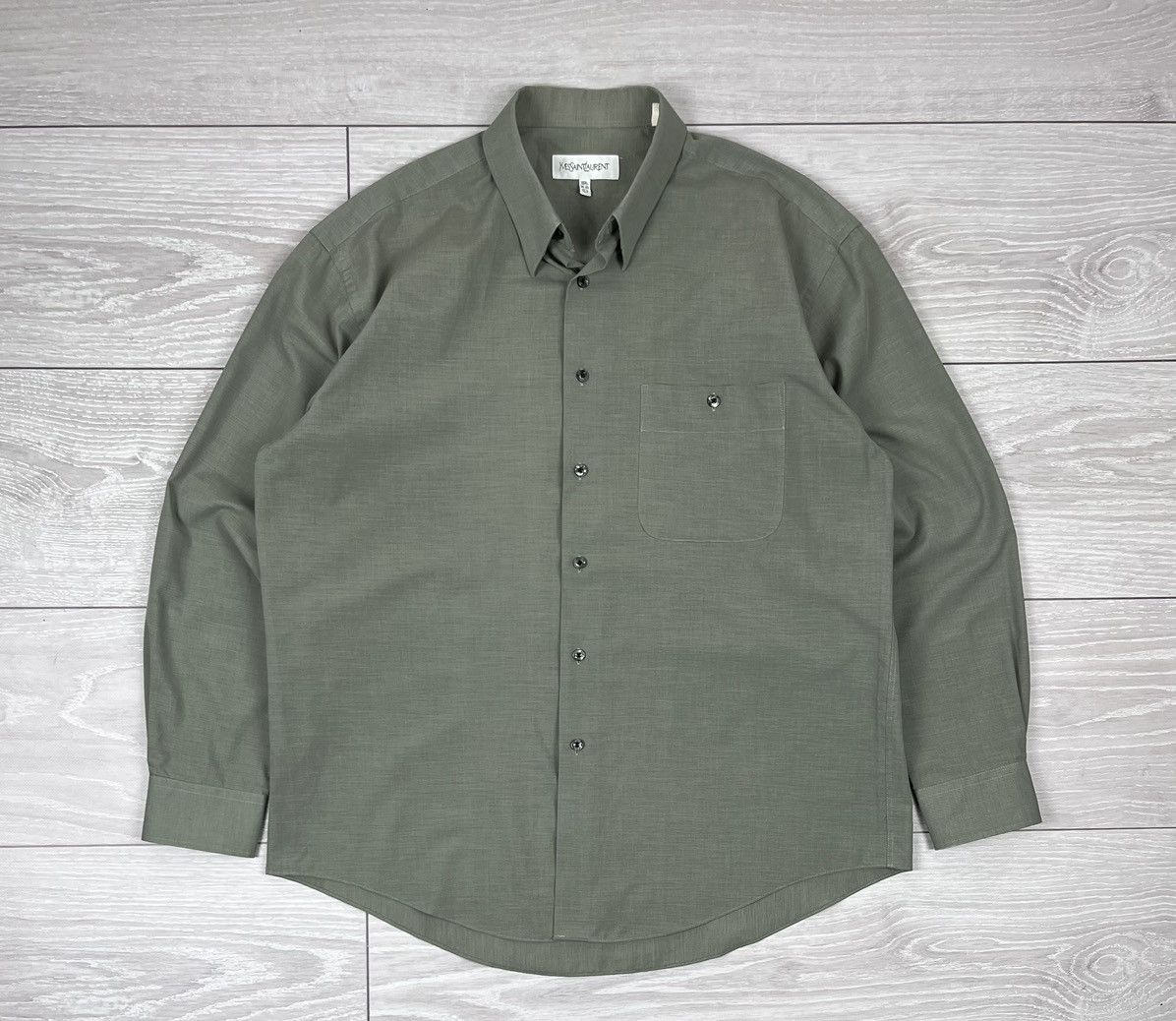 Yves Saint Laurent Yves Saint Laurent Vintage Green Pocket Button Shirt Size US L / EU 52-54 / 3 - 1 Thumbnail