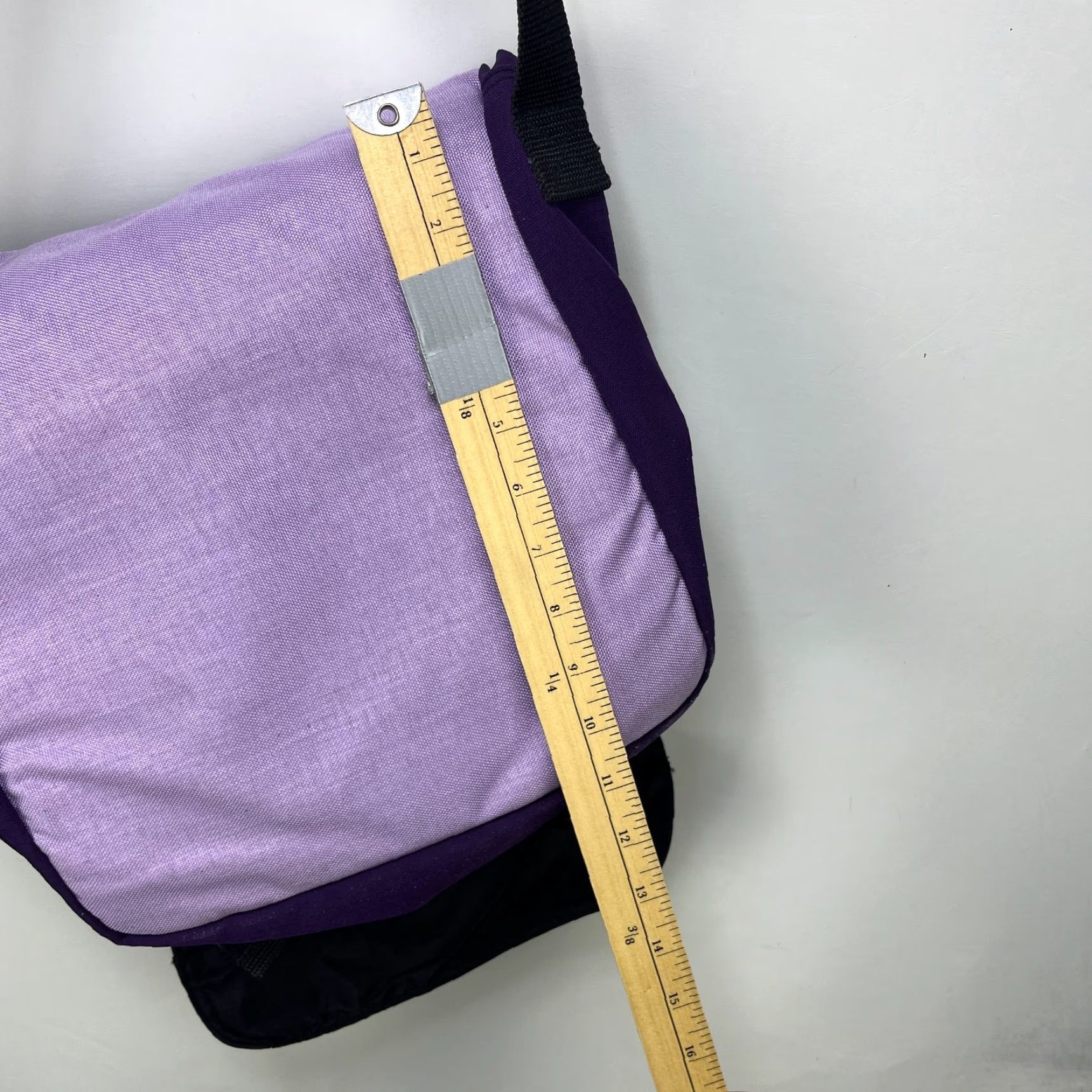 Jansport VINTAGE Jansport 90s Leather Nylon Crossbody Satchel Bag Mens Purple Canvas Zip Bag Travel Casual - 90s Theme, Jeans? Size ONE SIZE - 7 Thumbnail