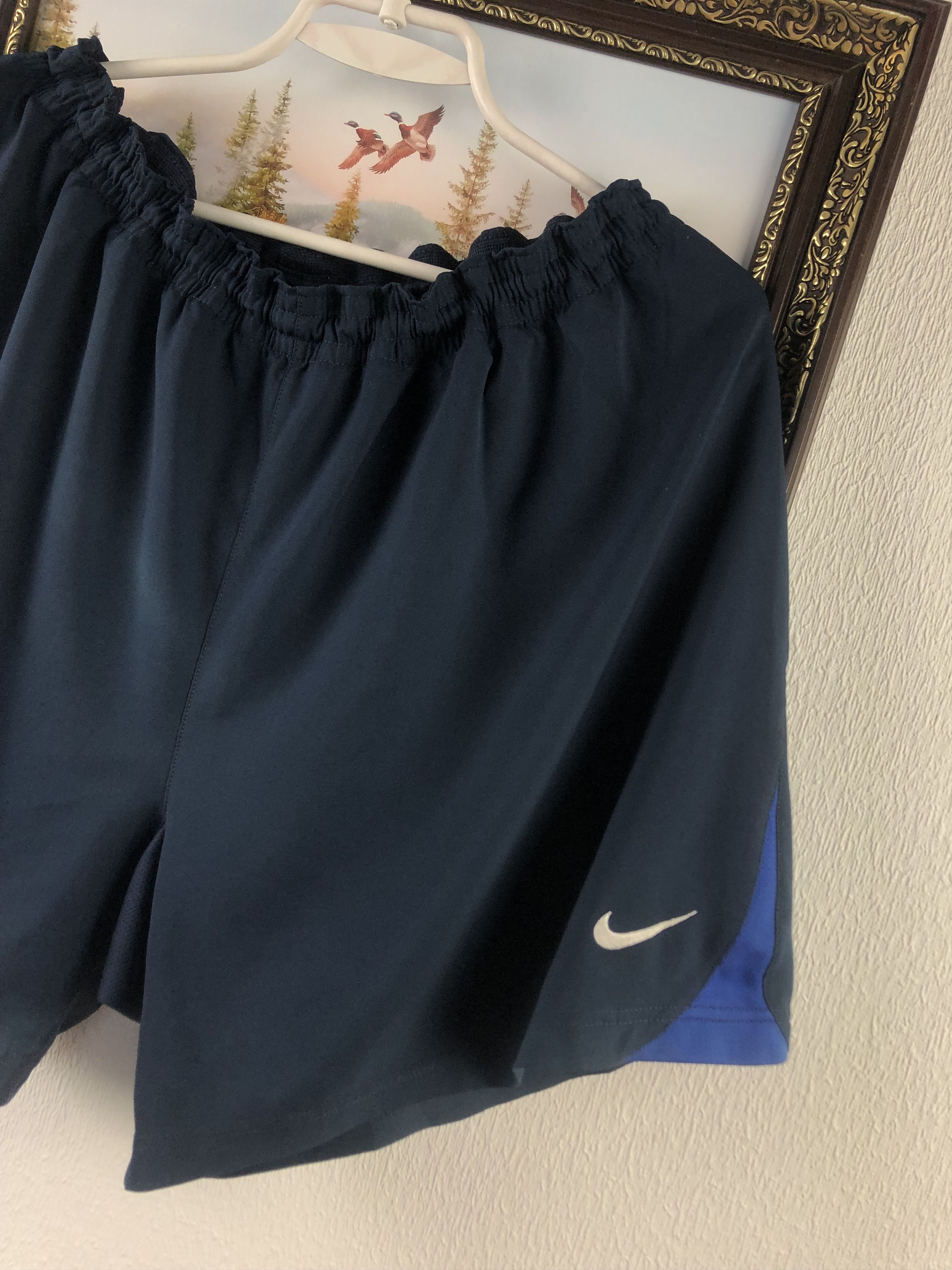 Nike Vintage Manchester United Football Shorts Soccer Size XL Size US 36 / EU 52 - 3 Thumbnail
