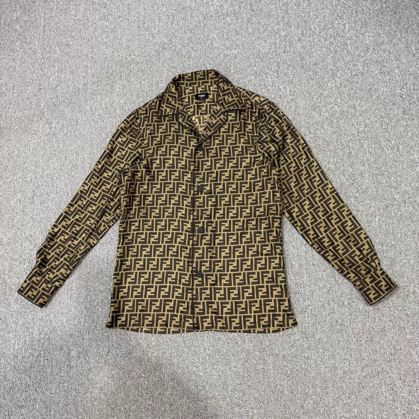 Fendi Fendi allover print silk long-sleeve shirt 38 Mint Size S / US 4 / IT 40 - 1 Thumbnail
