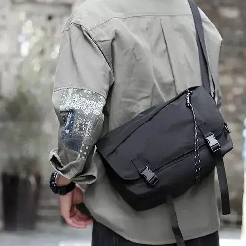 Japanese Brand Fashion grunge waterproof crossbody messenger bag Size ONE SIZE - 3 Thumbnail