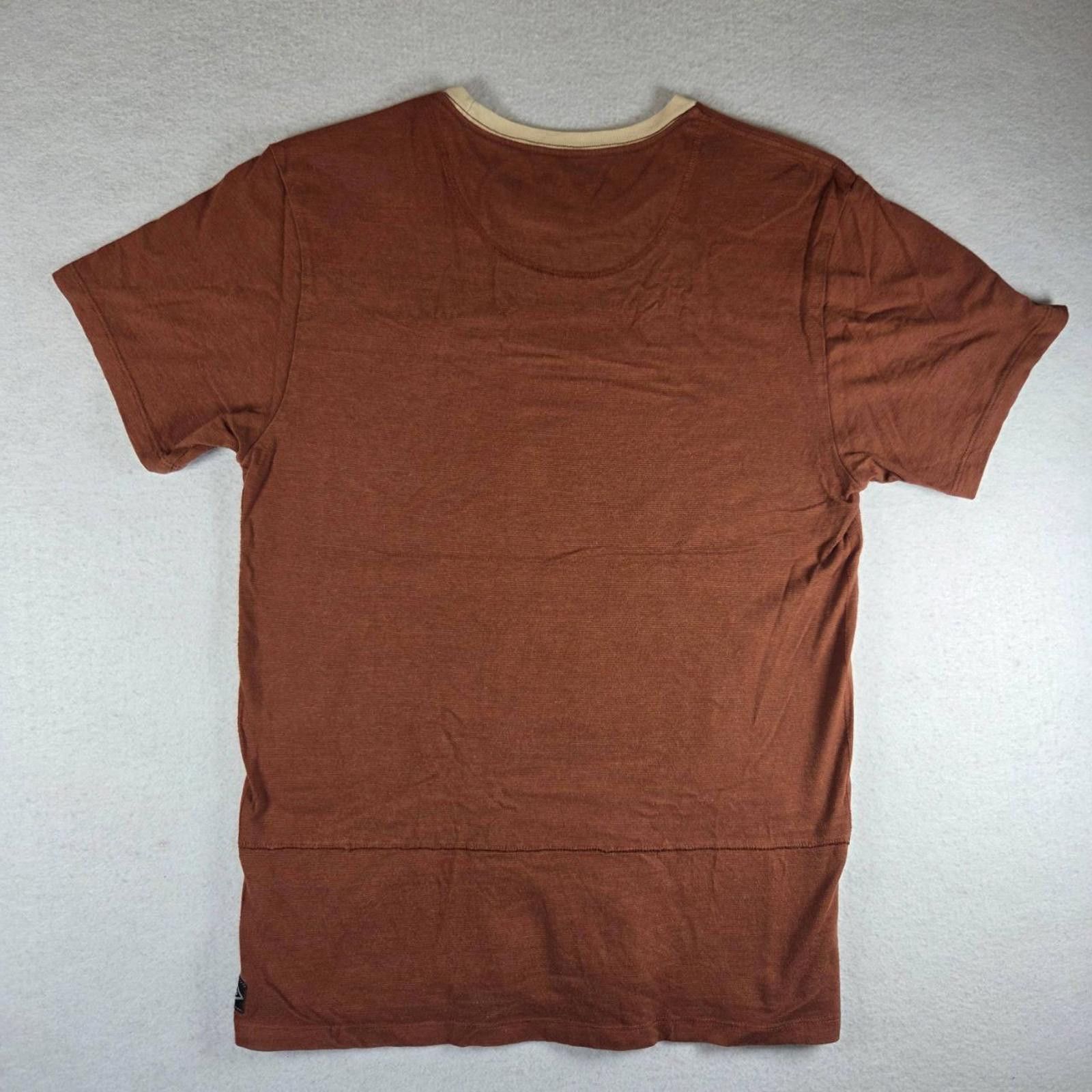 Billabong VTG BILLABONG TShirt Mens Medium Rust Custom Fit 100% Cotton Size US M / EU 48-50 / 2 - 8 Thumbnail