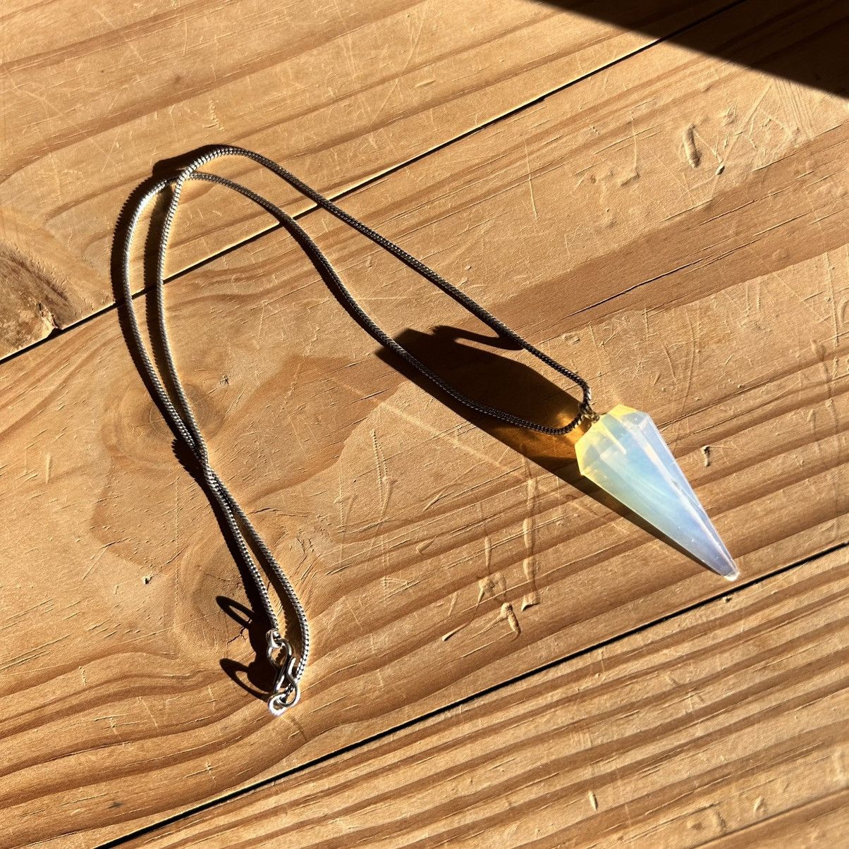 Vintage Vintage faceted icicle opalite glass pendant necklace Size ONE SIZE - 5 Thumbnail
