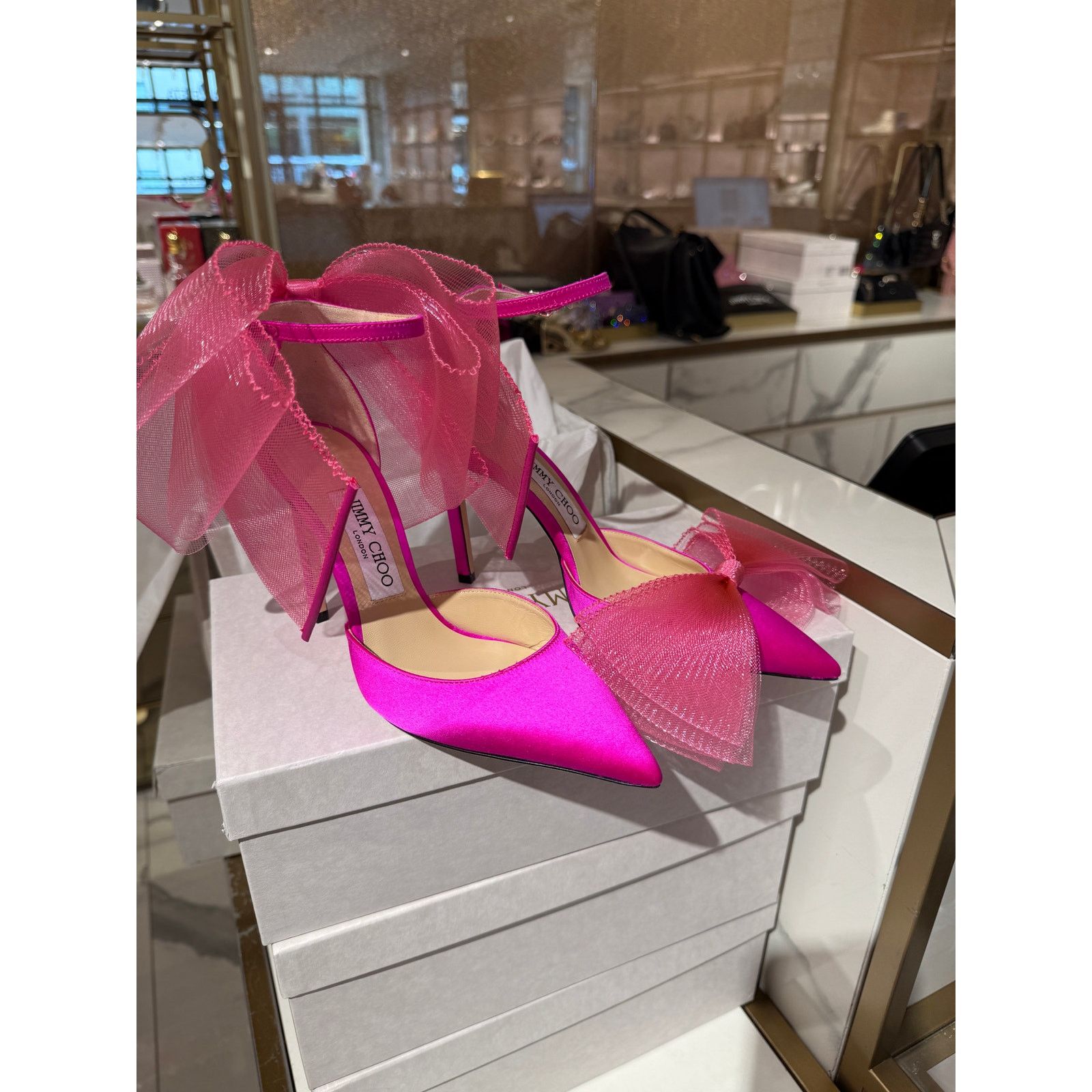 Jimmy Choo Jimmy choo hot pink bow heel Size US 6.5 / IT 36.5 - 3 Thumbnail
