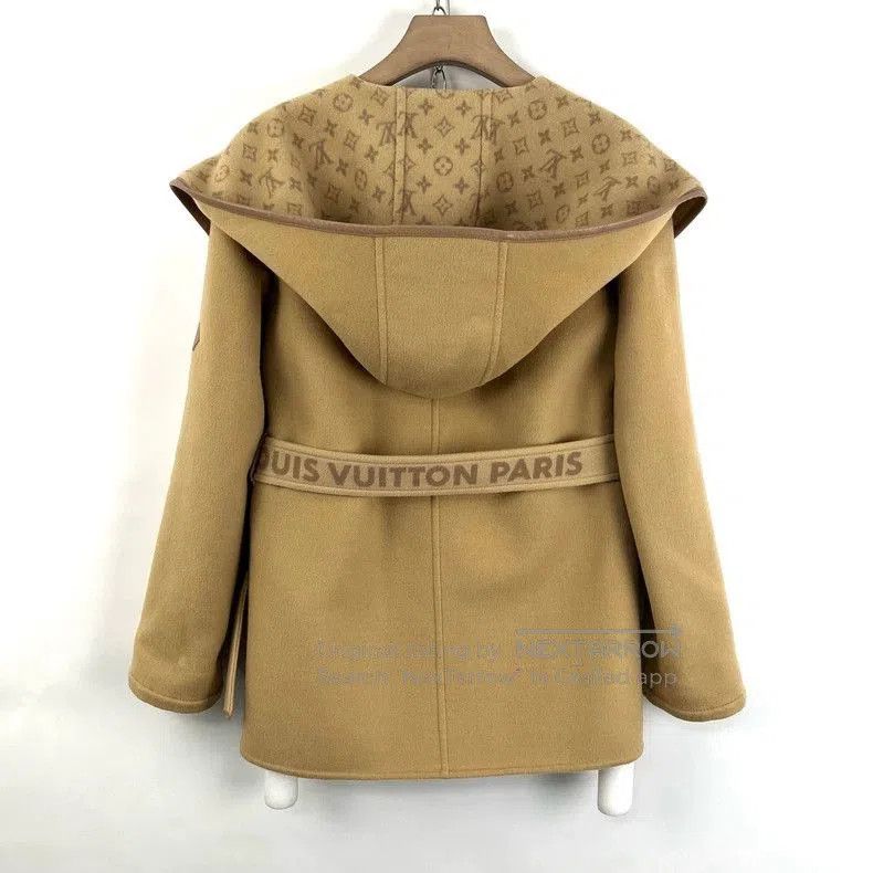 Louis Vuitton Louis Vuitton Monogram Short Coat. Size US M / EU 48-50 / 2 - 3 Thumbnail