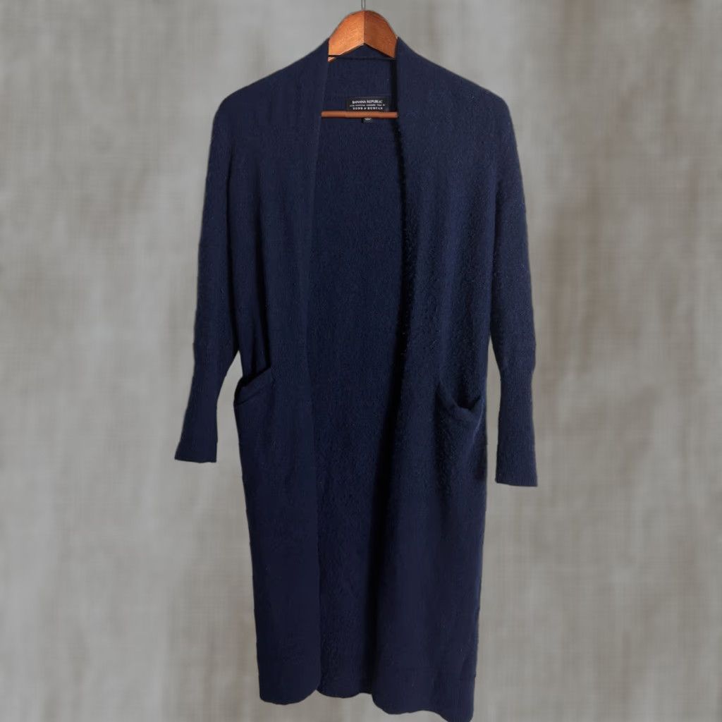 Banana Republic VINTAGE Banana Republic Todd Duncan Cashmere Scottish Navy Blue Cardigan Womens XS Size XS / US 0-2 / IT 36-38 - 1 Thumbnail