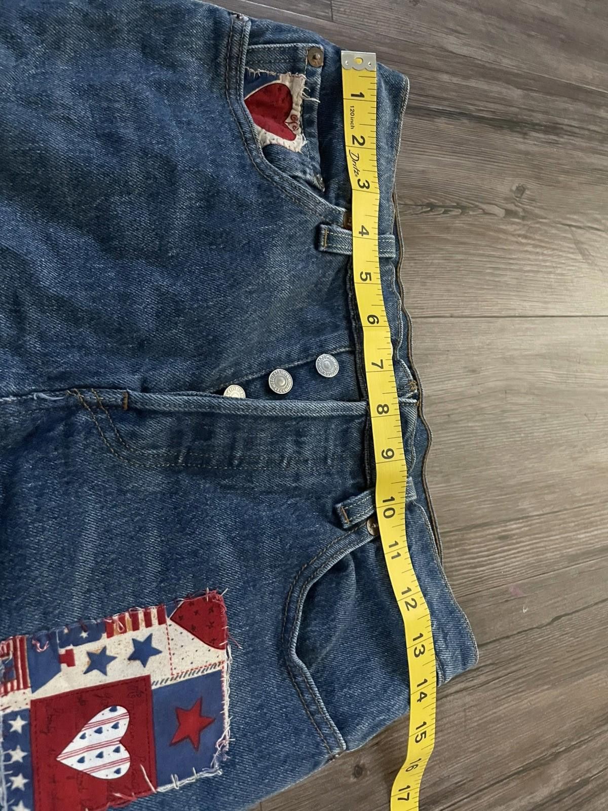 Levi's Handmade Levi’s Denim Patchwork Hearts Skirt Women's Sz 28 Size 30" / US 8 / IT 44 - 4 Thumbnail