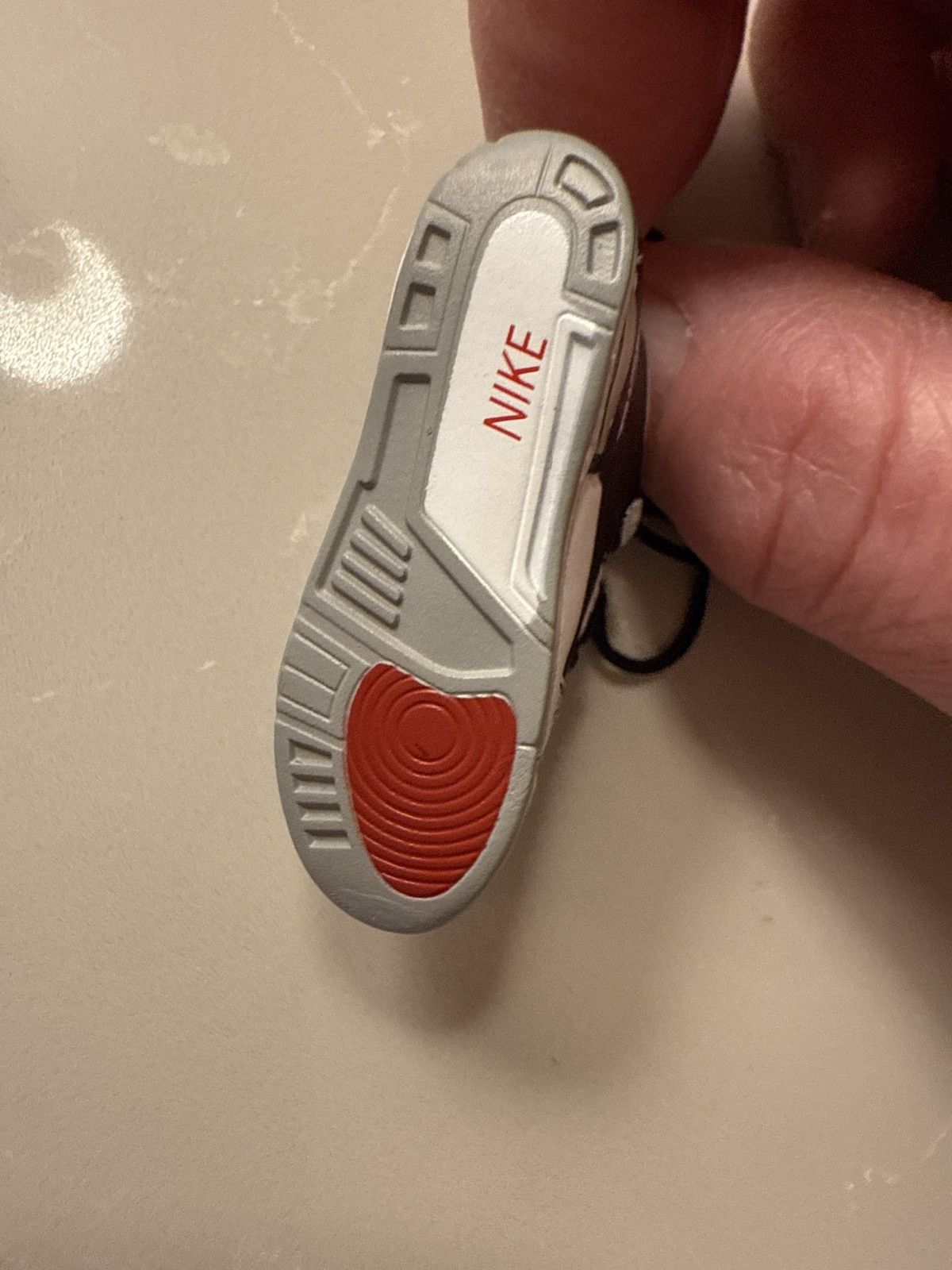 Nike 3D Mini Sneaker Shoe Nike Air Jordan 3 Black Cement keychain Size ONE SIZE - 7 Thumbnail