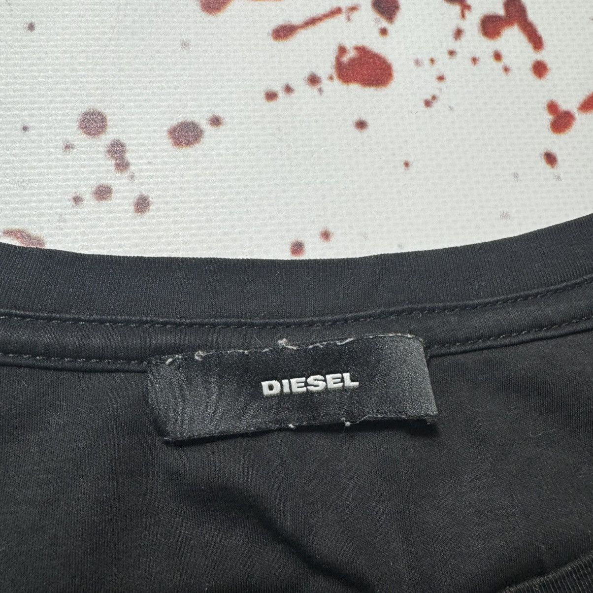 Diesel vintage 90s chill diesel cropped t shirt big logo archive Size US M / EU 48-50 / 2 - 4 Thumbnail