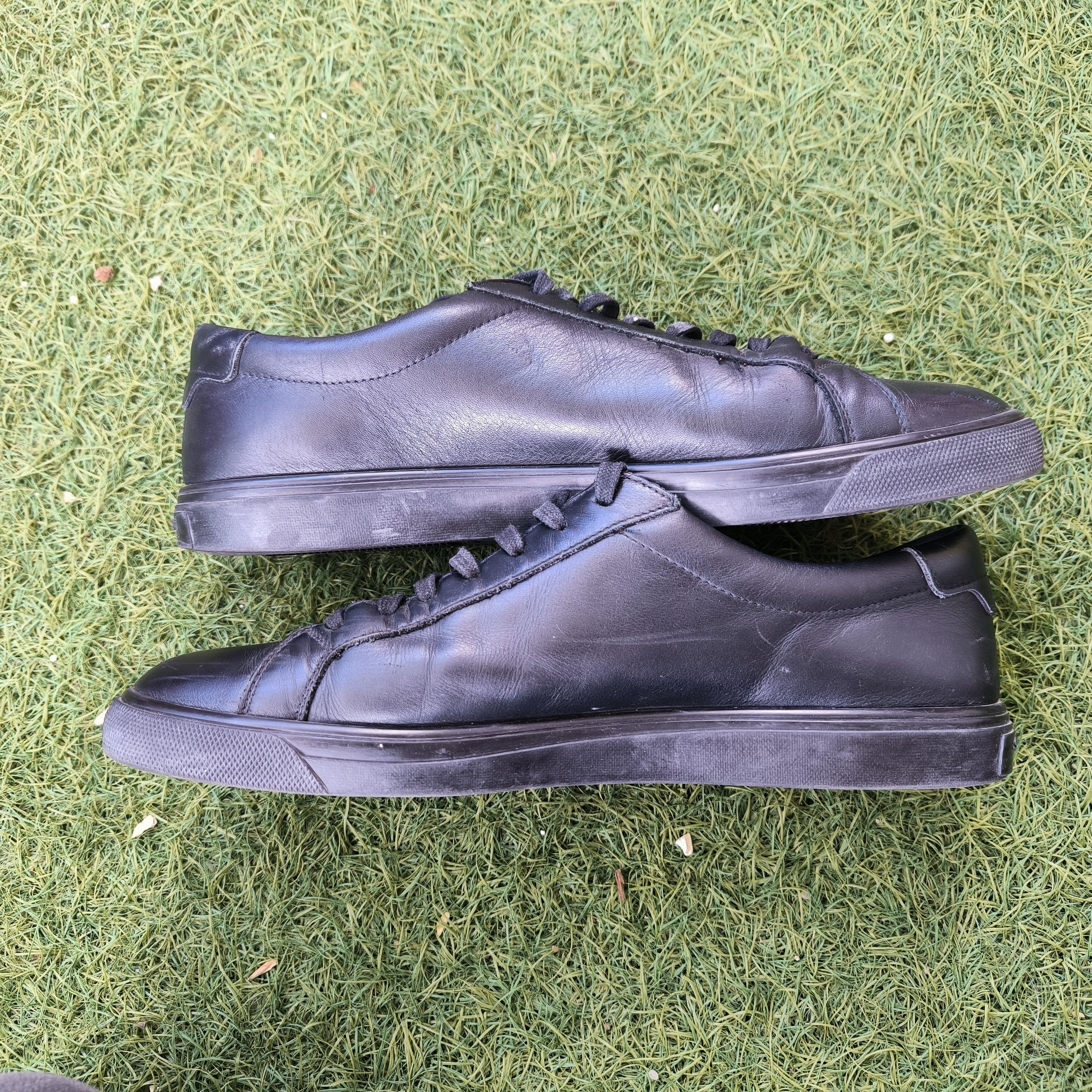 Saint Laurent Paris Saint Laurent Black Leather Low Top Sneakers Made in Italy Size US 9.5 / EU 42-43 - 7 Thumbnail