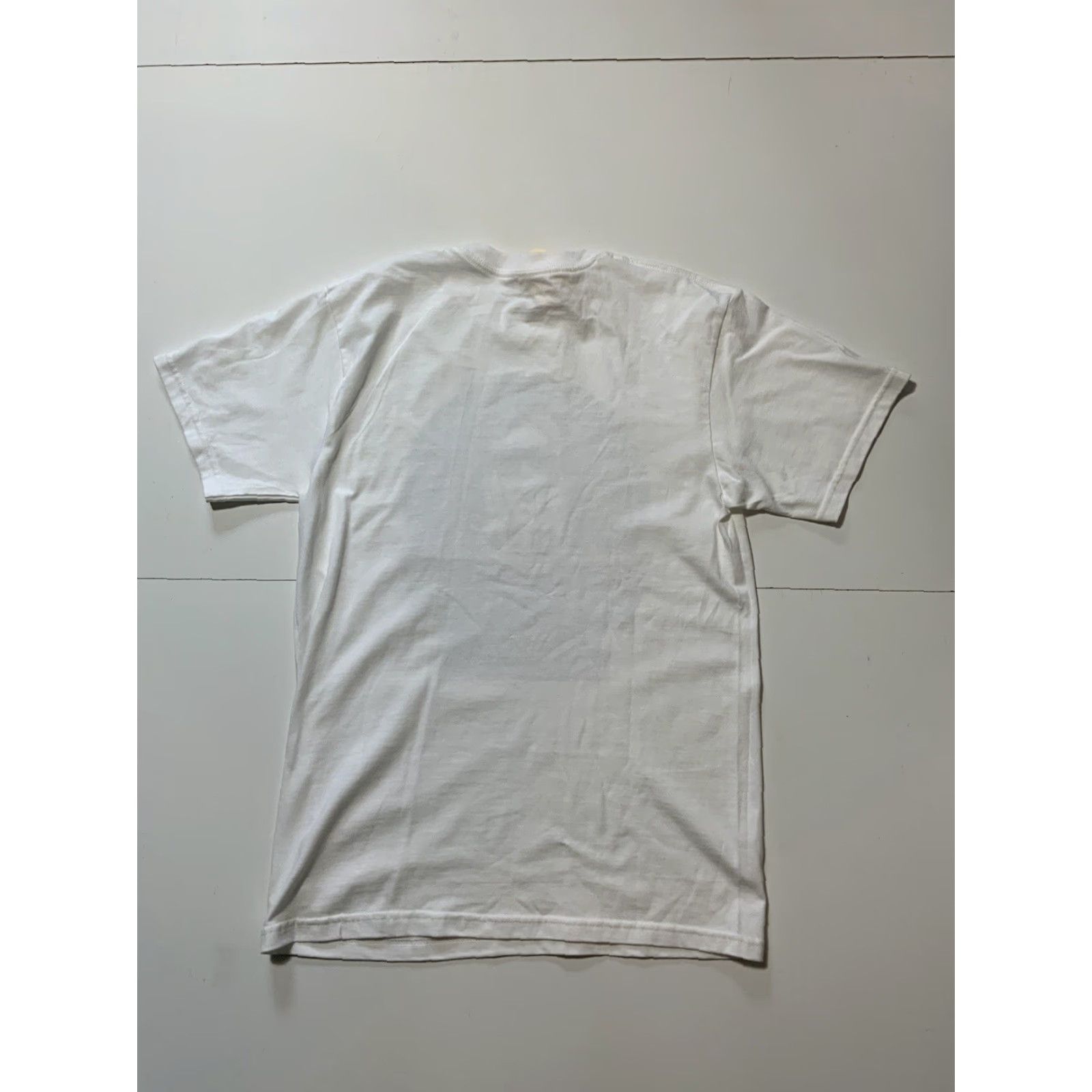 Vintage NWT Hammer Museum X Sara Paske Gloria Steinem Glorious Humanity Graphic T-Shirt Mens Medium White 2019 Graphic S/S Size US M / EU 48-50 / 2 - 3 Thumbnail