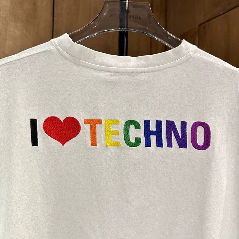 Balenciaga Balenciaga Rainbow embroidered white short sleeves Size US S / EU 44-46 / 1 - 4 Thumbnail