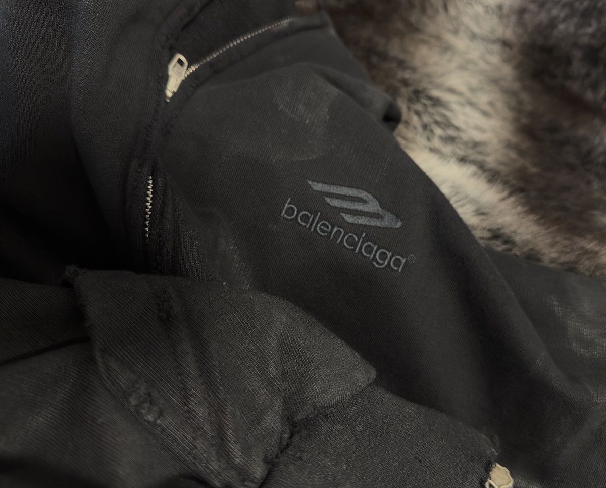 Balenciaga Balenciaga 24’ heavy metal SanScript zip up Size US XS / EU 42 / 0 - 4 Thumbnail