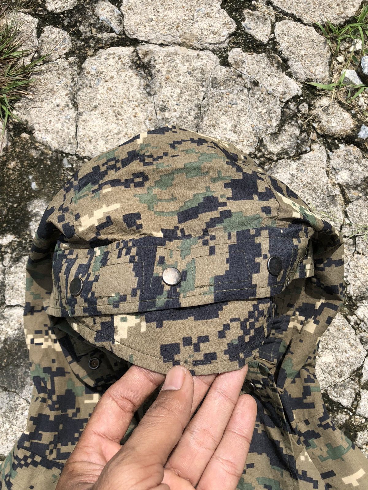 Japanese Brand × Vintage Vintage Army Camouflage Light Jacket Size US L / EU 52-54 / 3 - 9 Thumbnail