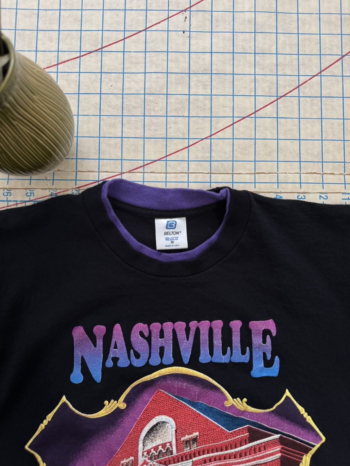 Band Tees × Other × Vintage Vintage Nashville Home Of Country Graphic Tee Mens Size Med Size US M / EU 48-50 / 2 - 5 Thumbnail