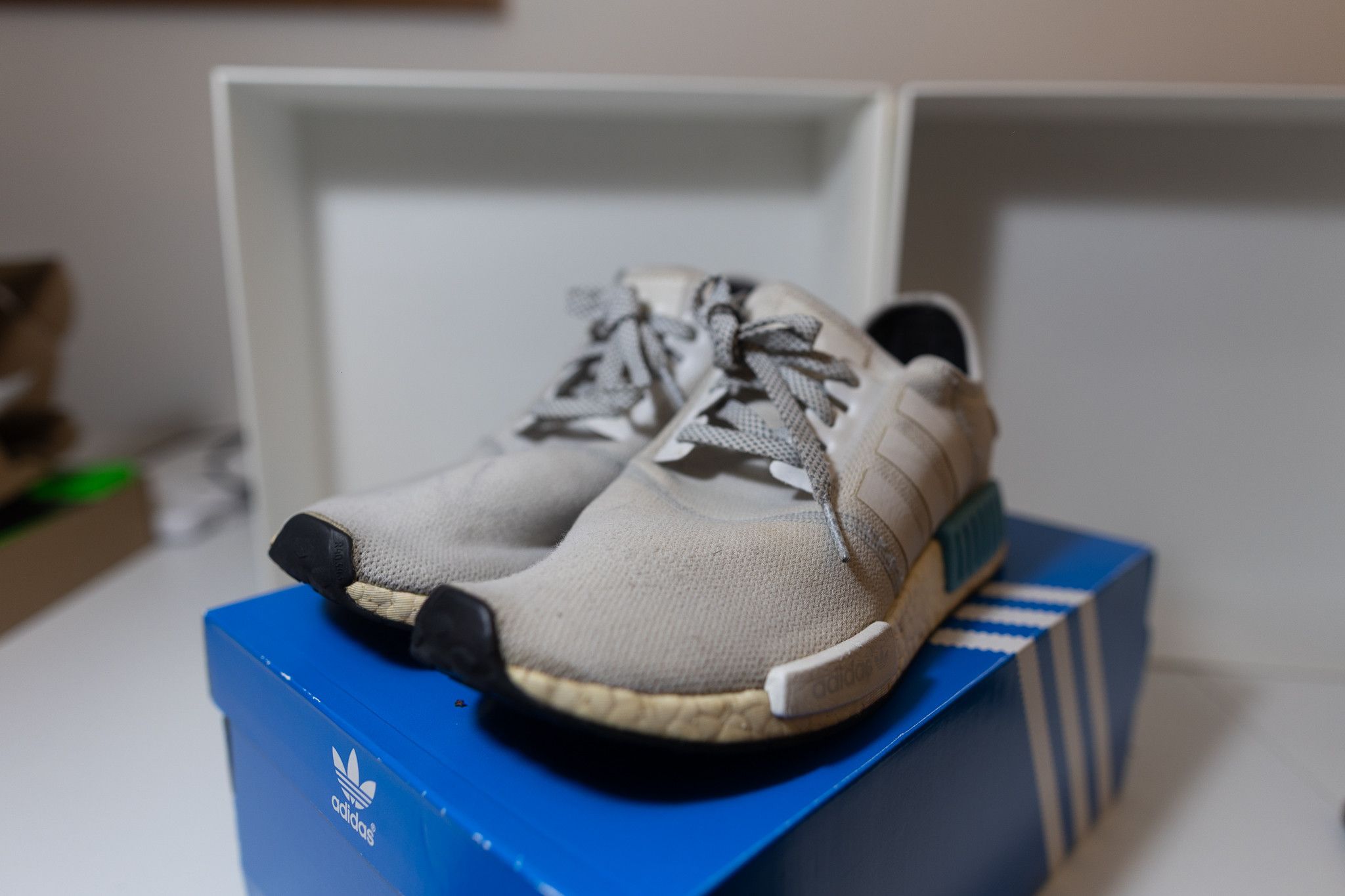 Adidas Adidas NMD R1 Bright Cyan Size US 9.5 / EU 42-43 - 2 Thumbnail