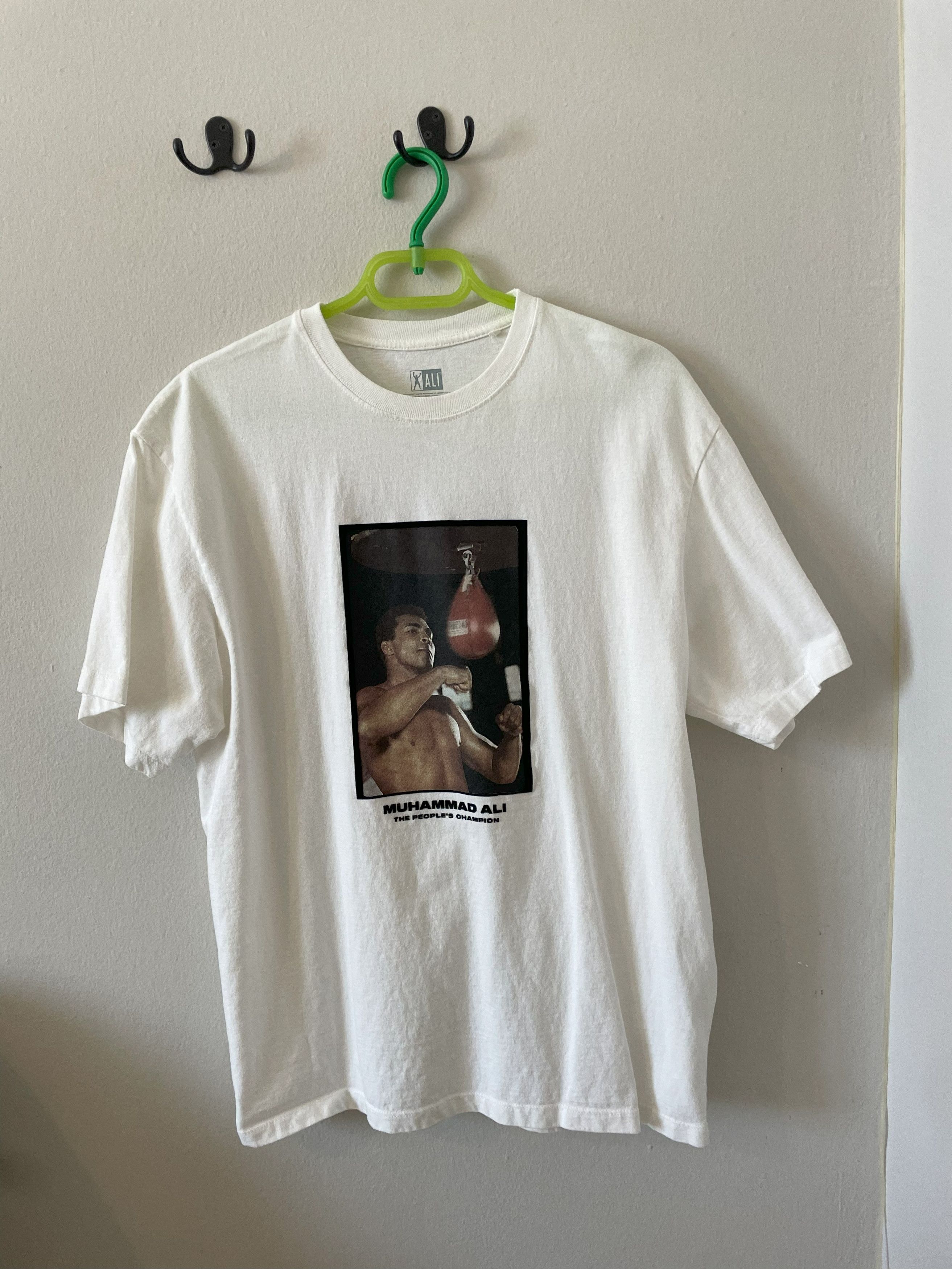 Pull & Bear Muhammad Ali white T-shirt Size US L / EU 52-54 / 3 - 1 Thumbnail