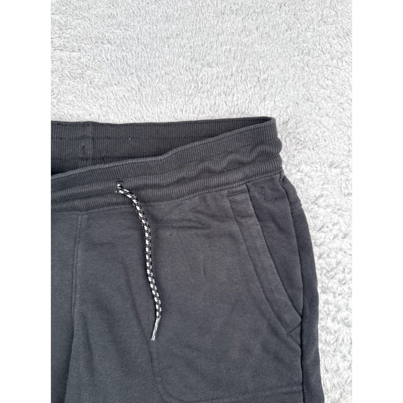 Vintage Columbia Shorts Women Bermuda Activewear Gray Cotton Blend Elastic Waist Zip Pocket Embroidered Logo 5 in Inseam Regular Size L Size 36" / US 14 / IT 50 - 5 Thumbnail