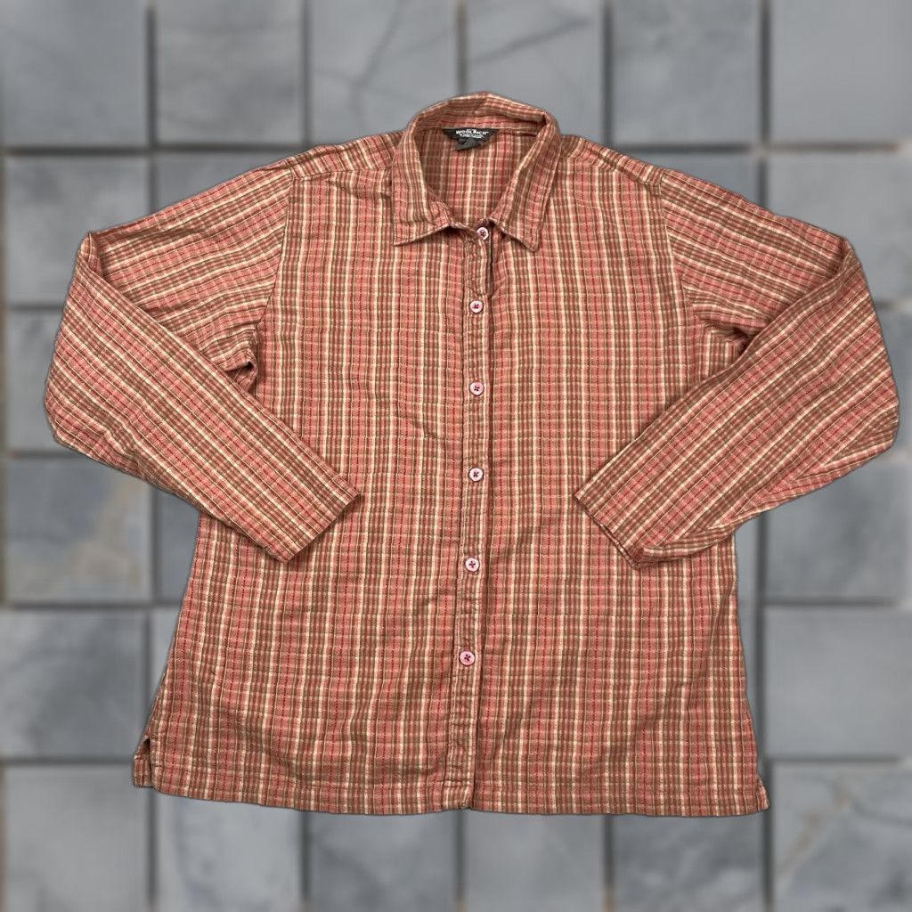 Vintage VINTAGE Woolrich Shirt Womens M Red Plaid Button-Down Long Sleeve Collared Casual Top Size M / US 6-8 / IT 42-44 - 1 Thumbnail