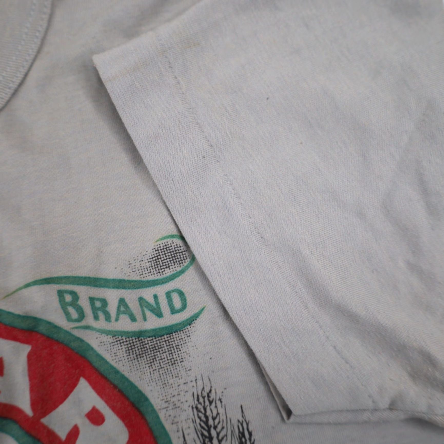 Vintage VINTAGE Calgary Lager Beer Graphic T Shirt XL Mens Gray 90s Boys? Size US XL / EU 56 / 4 - 6 Thumbnail