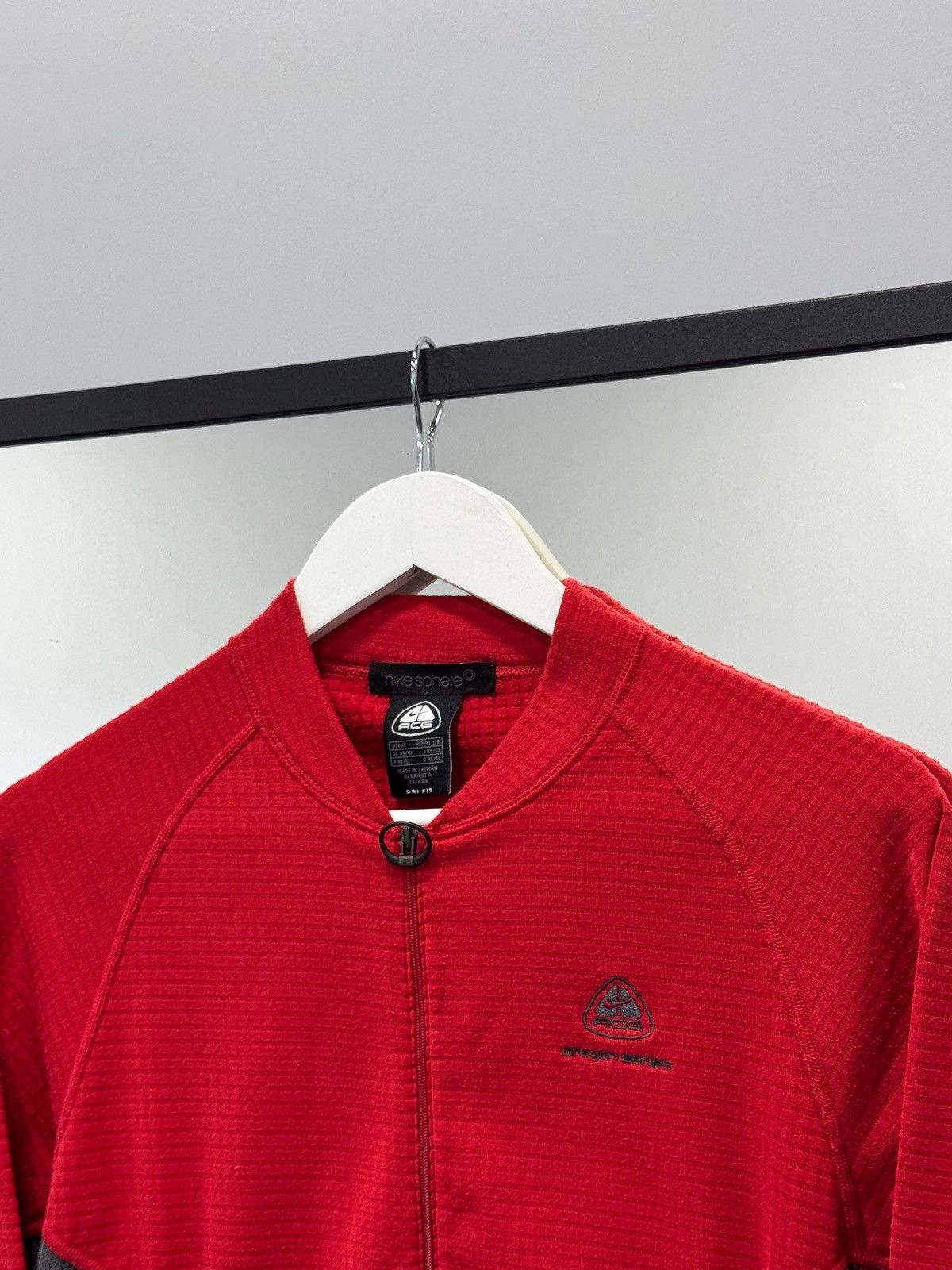 Nike ACG Nike ACG vintage thermo long sleeve size M Size US M / EU 48-50 / 2 - 5 Thumbnail