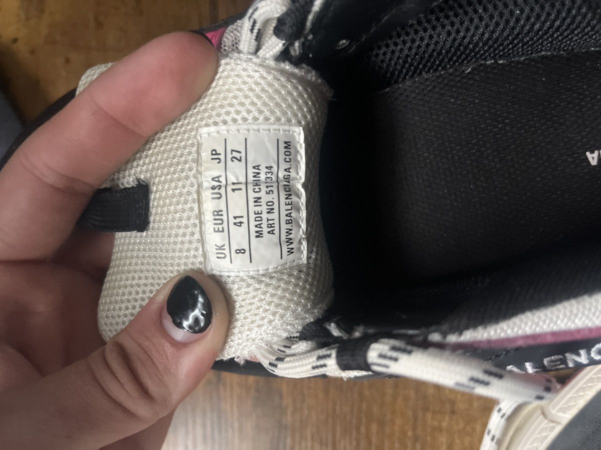 Balenciaga White and pink balenciaga triple s Size US 8 / EU 41 - 3 Thumbnail